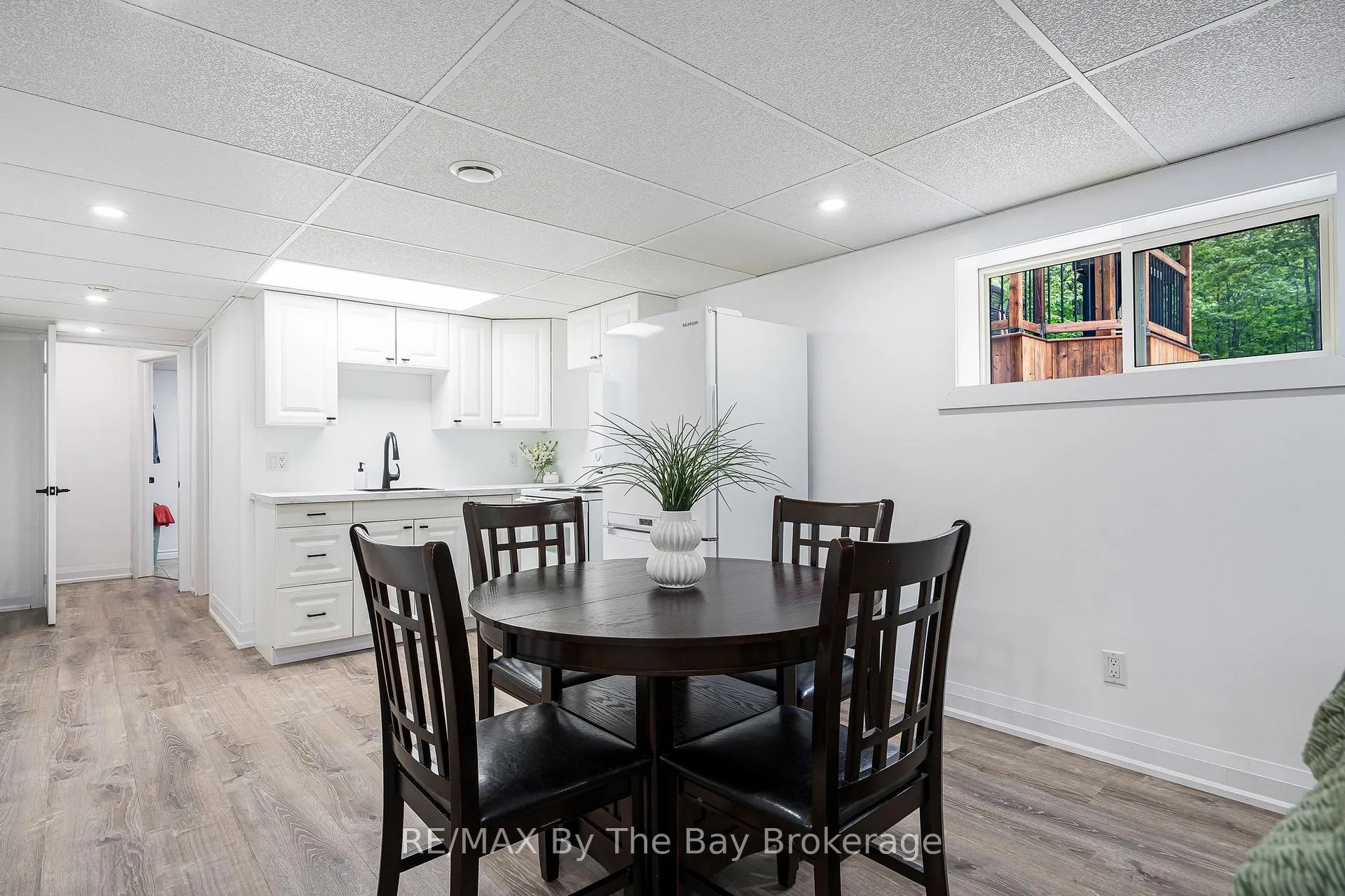 Photo 26 of 10 Birchwood Trail, Wasaga Beach — HOMEH