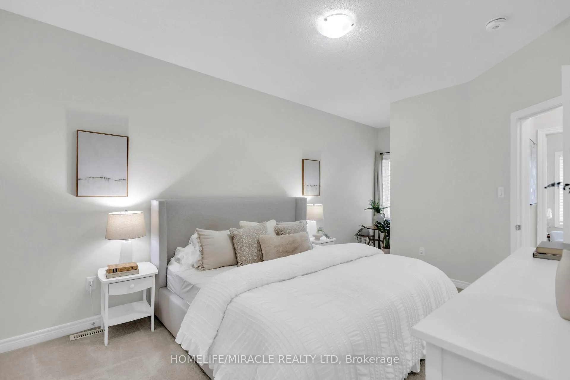 Photo 17 of 7 Haymarket Drive, Brampton, Northwest Brampton — HOMEH