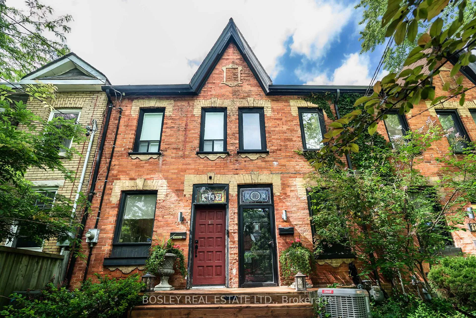 Front of 16 Blong Avenue