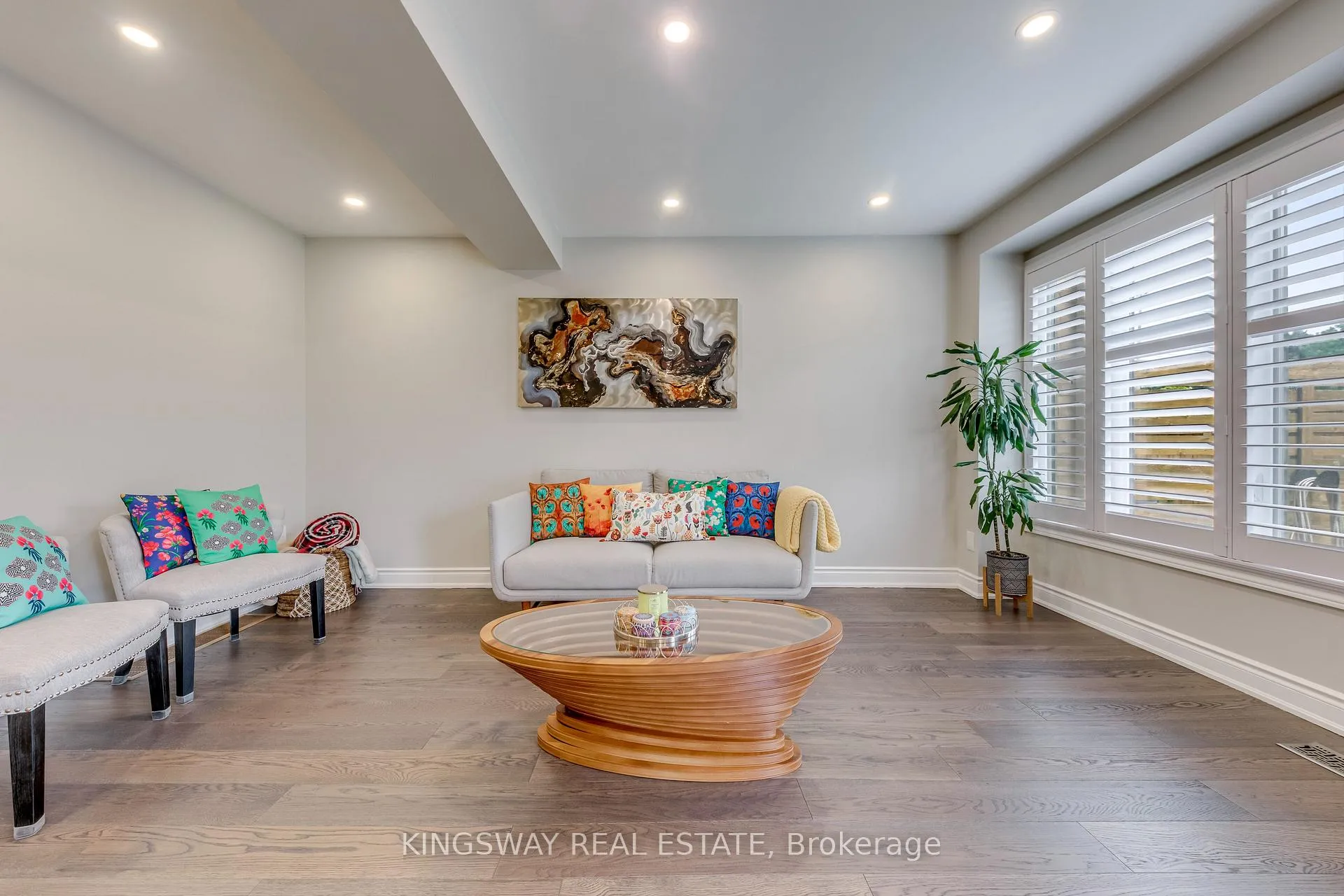 Photo 13 of 1725 The Chase Road, Mississauga, Central Erin Mills — HOMEH