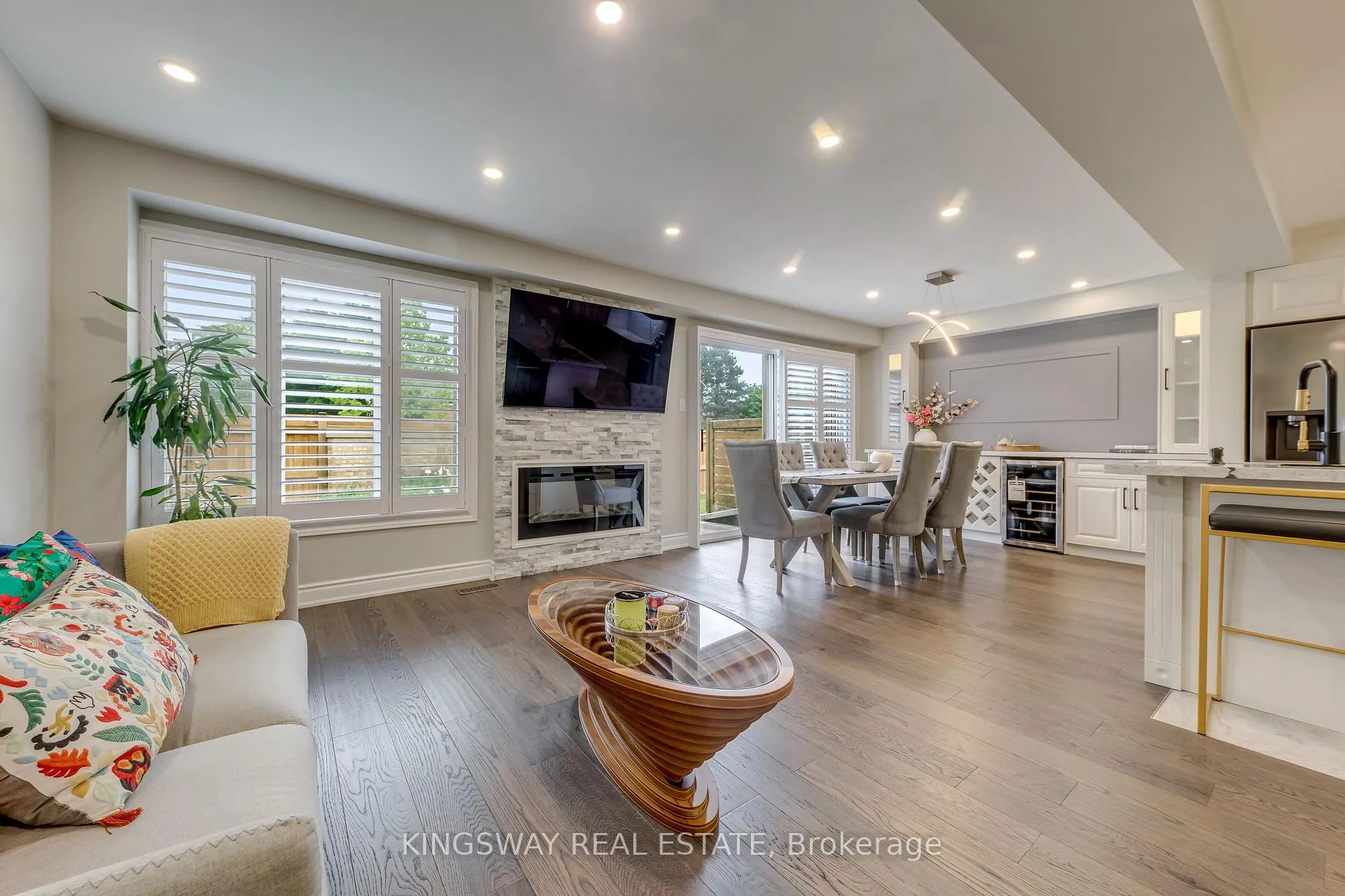 Photo 16 of 1725 The Chase Road, Mississauga, Central Erin Mills — HOMEH
