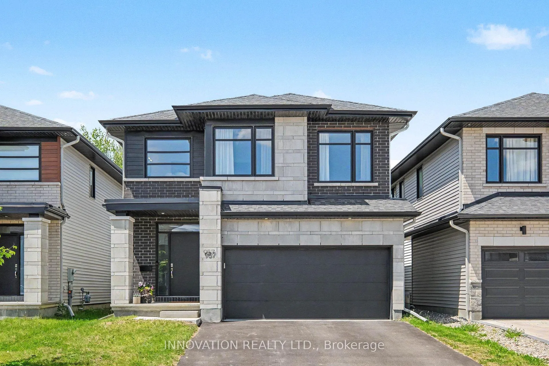 Photo 3 of 957 Atrium Ridge, Ottawa, Riverside South/Gloucester Glen — HOMEH