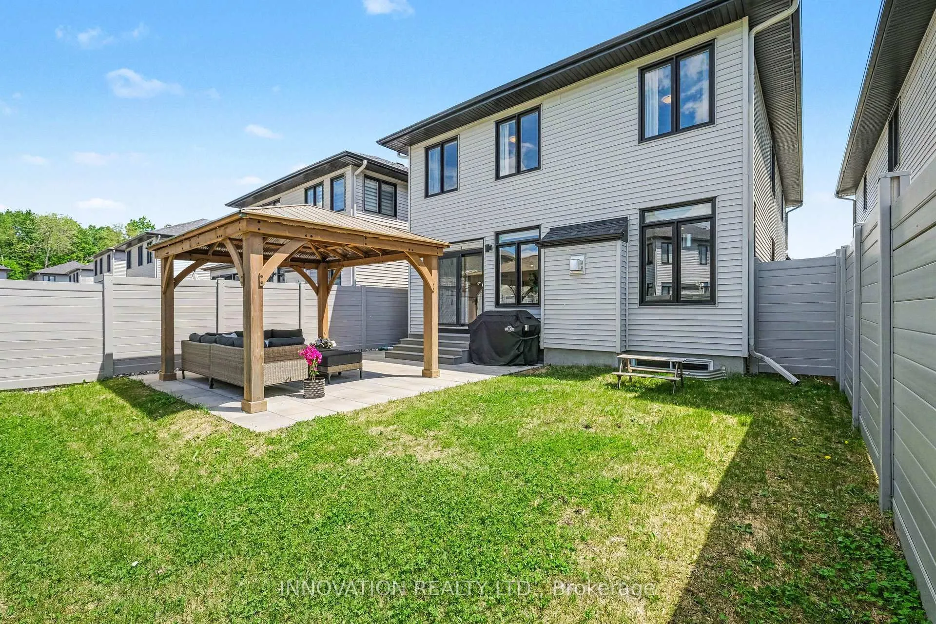 Photo 43 of 957 Atrium Ridge, Ottawa, Riverside South/Gloucester Glen — HOMEH