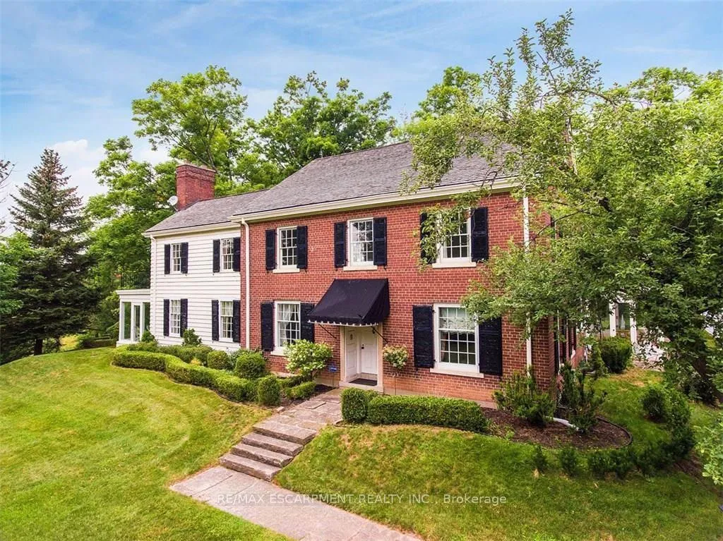 Photo 3 of 345 Mountain Brow Road, Hamilton, Waterdown — HOMEH