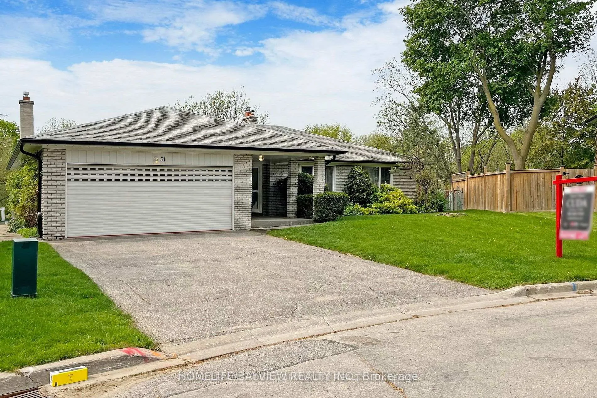 Photo 2 of Unit Main, 31 Portree Crescent, Markham, Royal Orchard — HOMEH