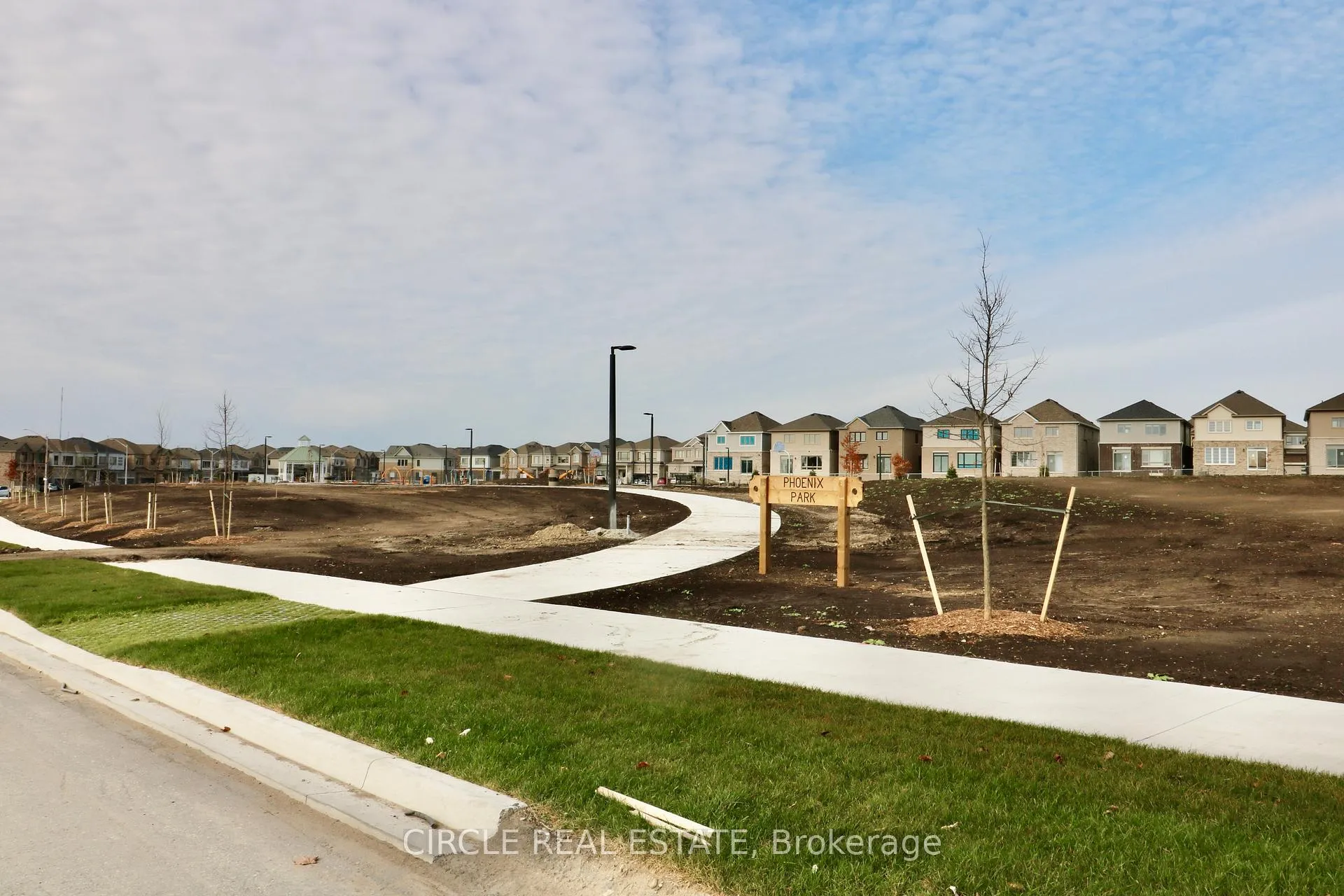 Photo 21 of 59 Phoenix Boulevard, Barrie, Painswick South — HOMEH