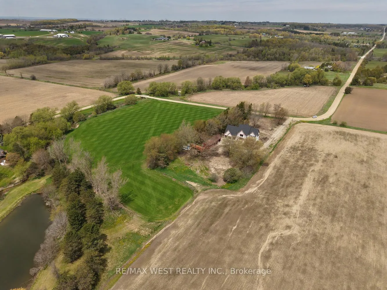 Photo 14 of 4535 Sideroad 20, New Tecumseth, Rural New Tecumseth — HOMEH