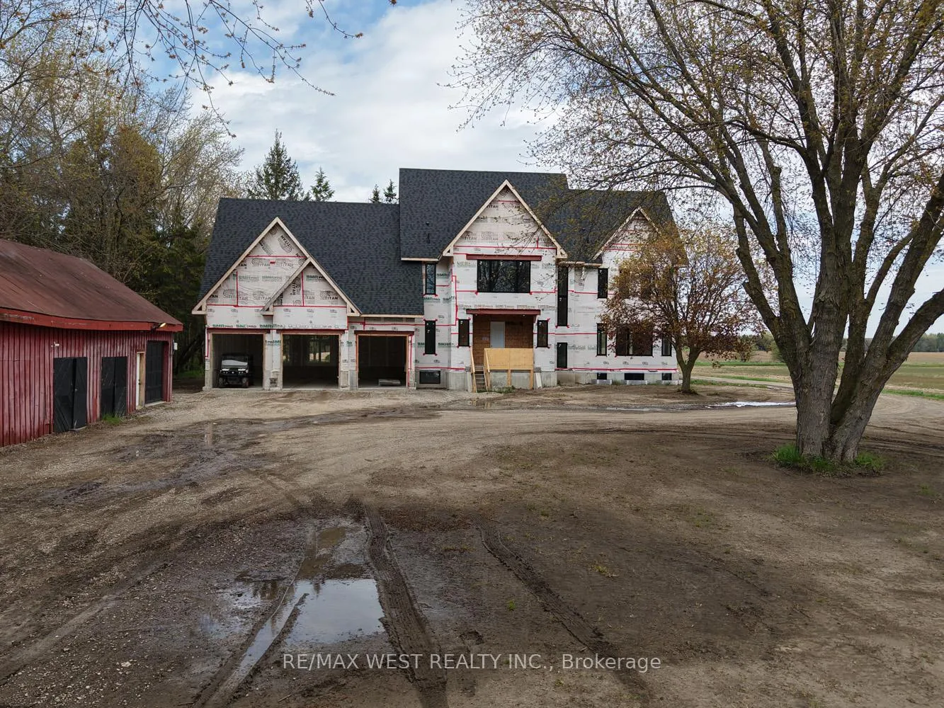 Photo 19 of 4535 Sideroad 20, New Tecumseth, Rural New Tecumseth — HOMEH