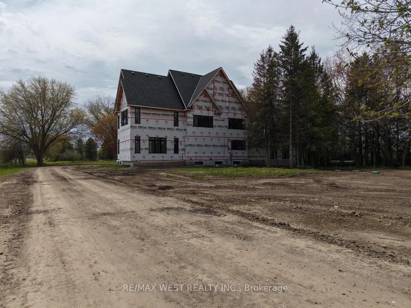 Photo 20 of 4535 Sideroad 20, New Tecumseth, Rural New Tecumseth — HOMEH