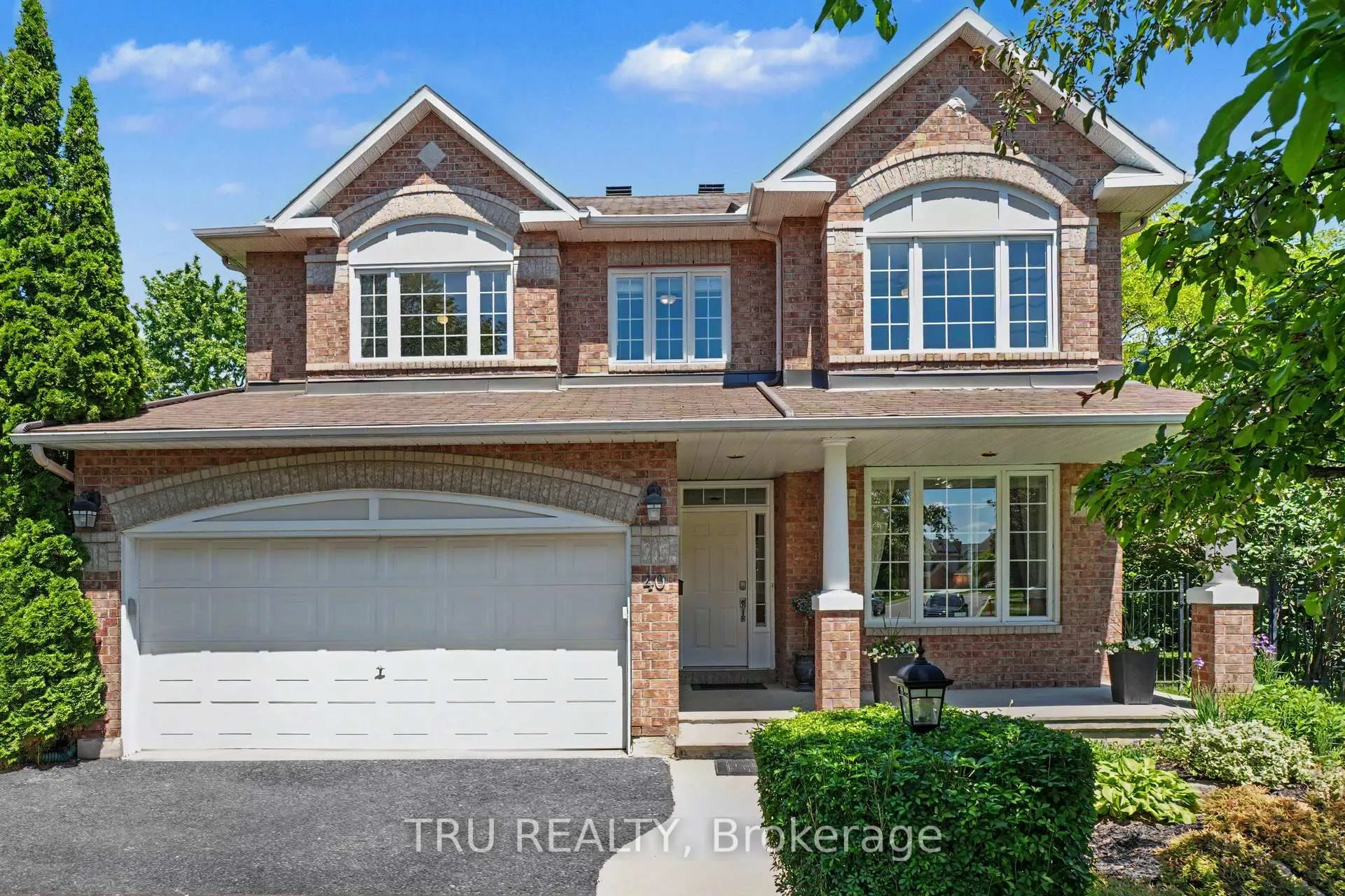 Photo 1 of 40 Cimarron Crescent, Ottawa, Centrepointe — HOMEH