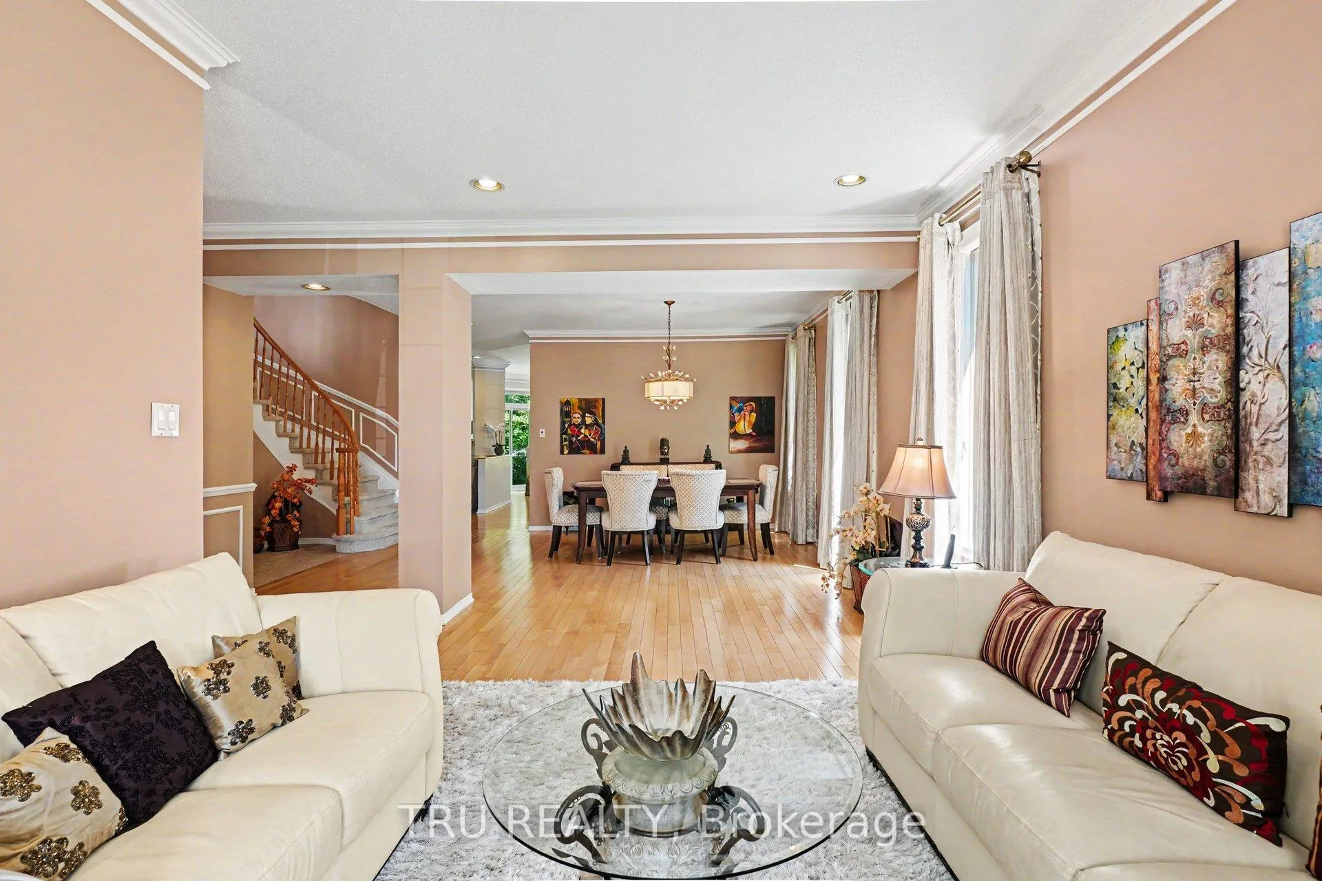 Photo 6 of 40 Cimarron Crescent, Ottawa, Centrepointe — HOMEH