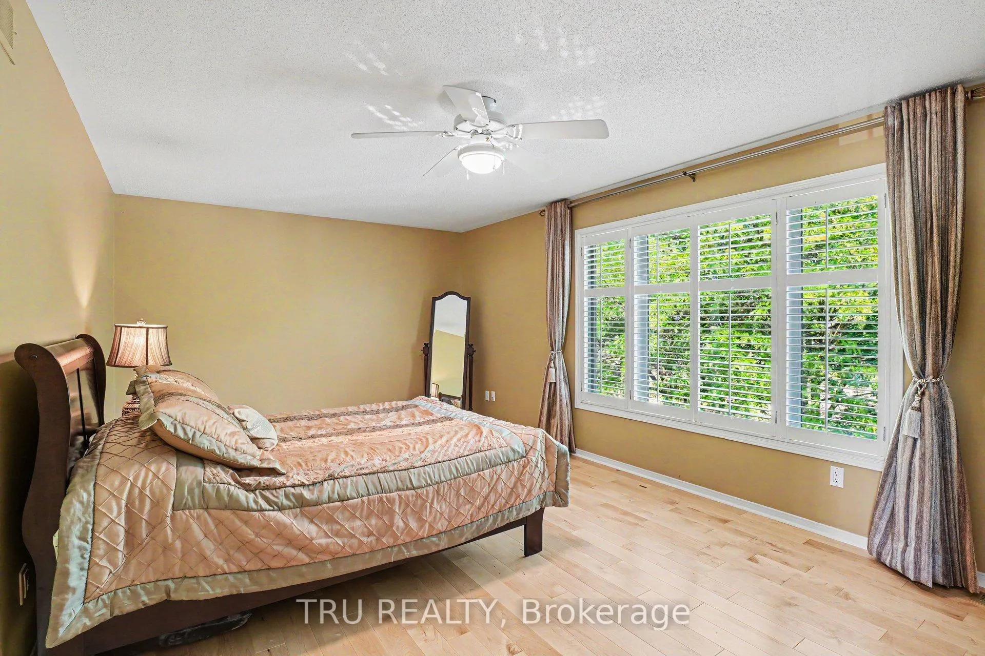 Photo 19 of 40 Cimarron Crescent, Ottawa, Centrepointe — HOMEH
