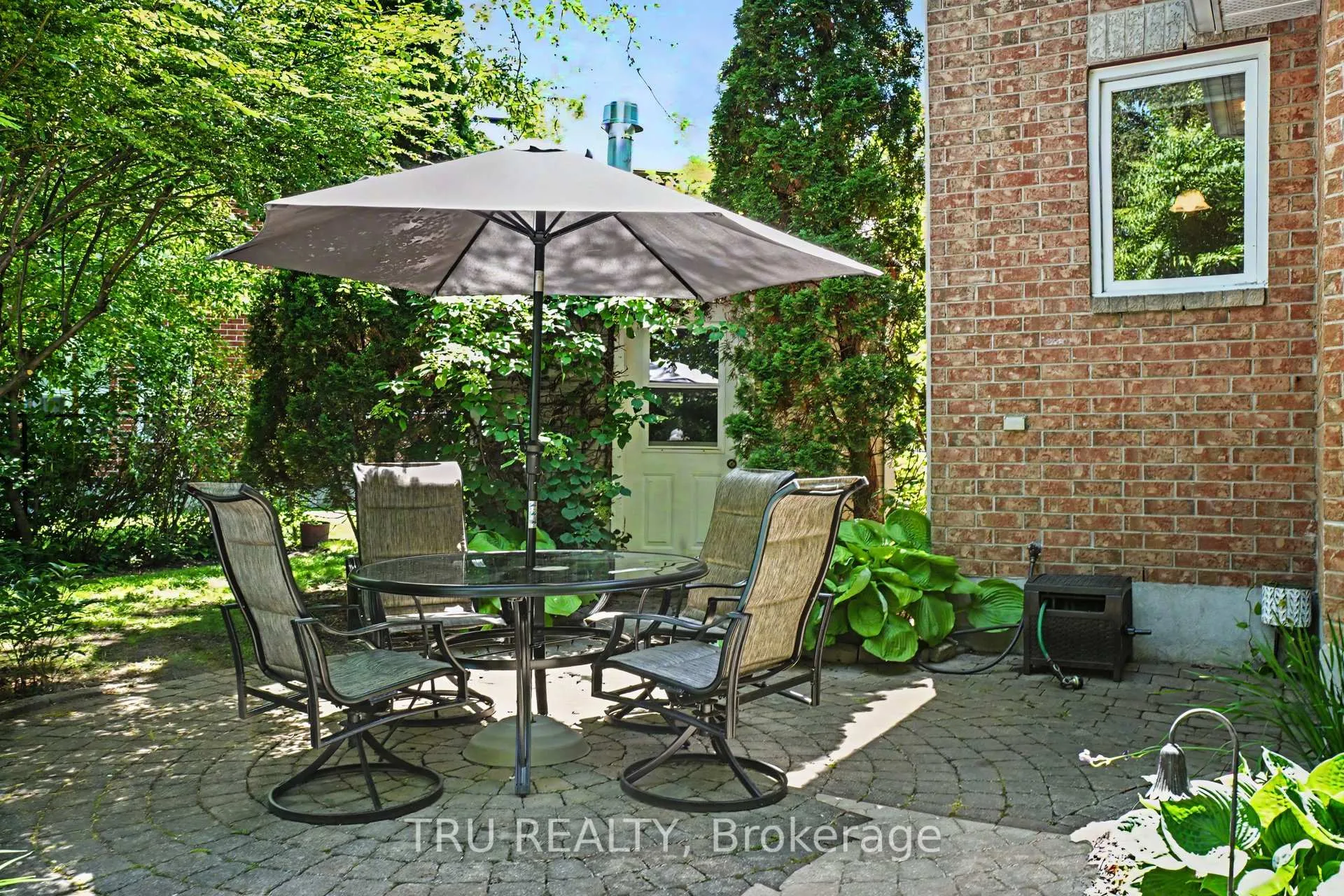 Photo 36 of 40 Cimarron Crescent, Ottawa, Centrepointe — HOMEH