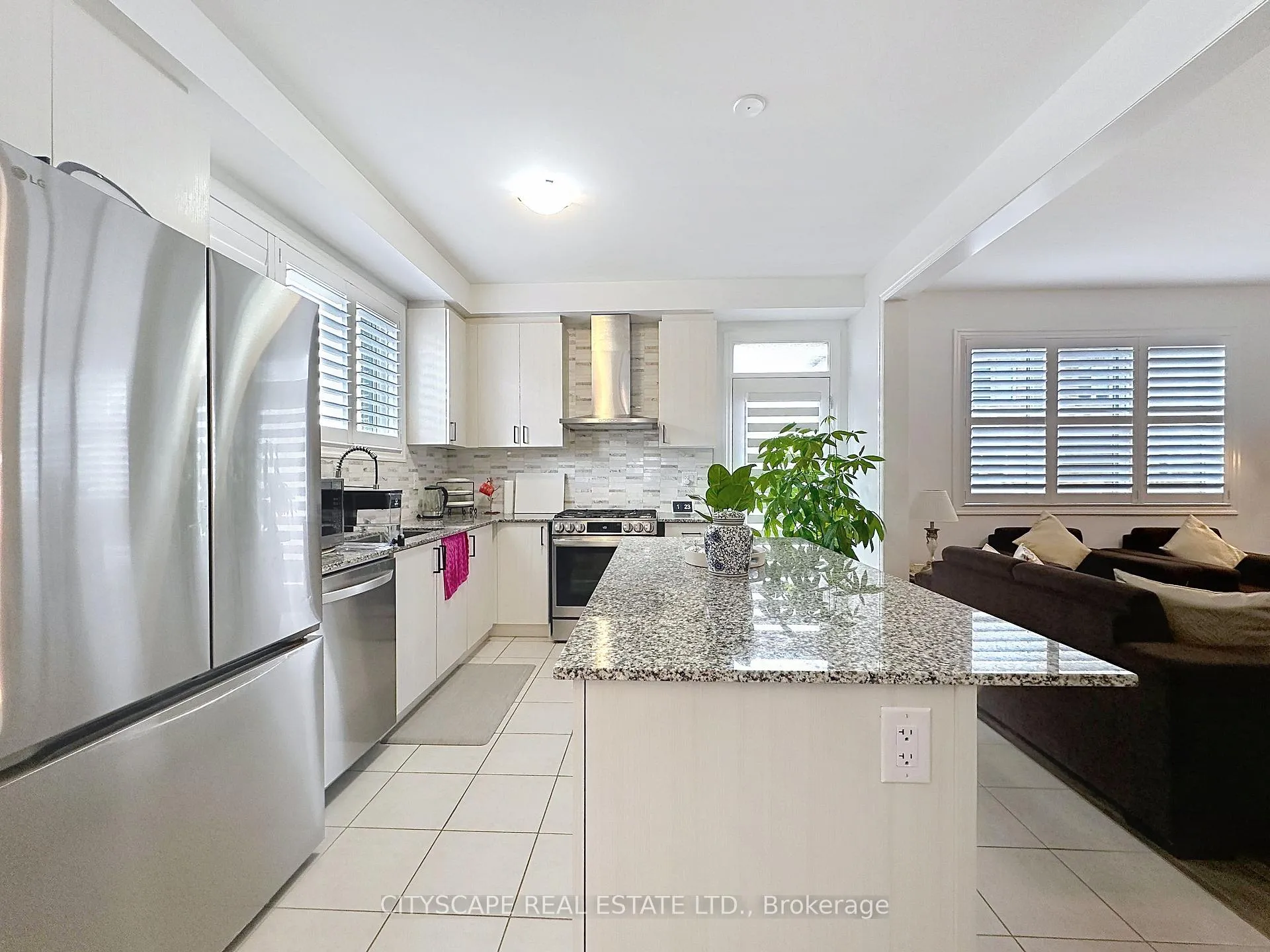 Photo 4 of 1790 Dance Court, Milton, Bowes — HOMEH