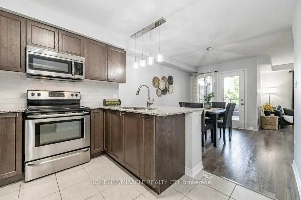 Photo 15 of 929 Apple Hill Lane, Kitchener, Trussler — HOMEH