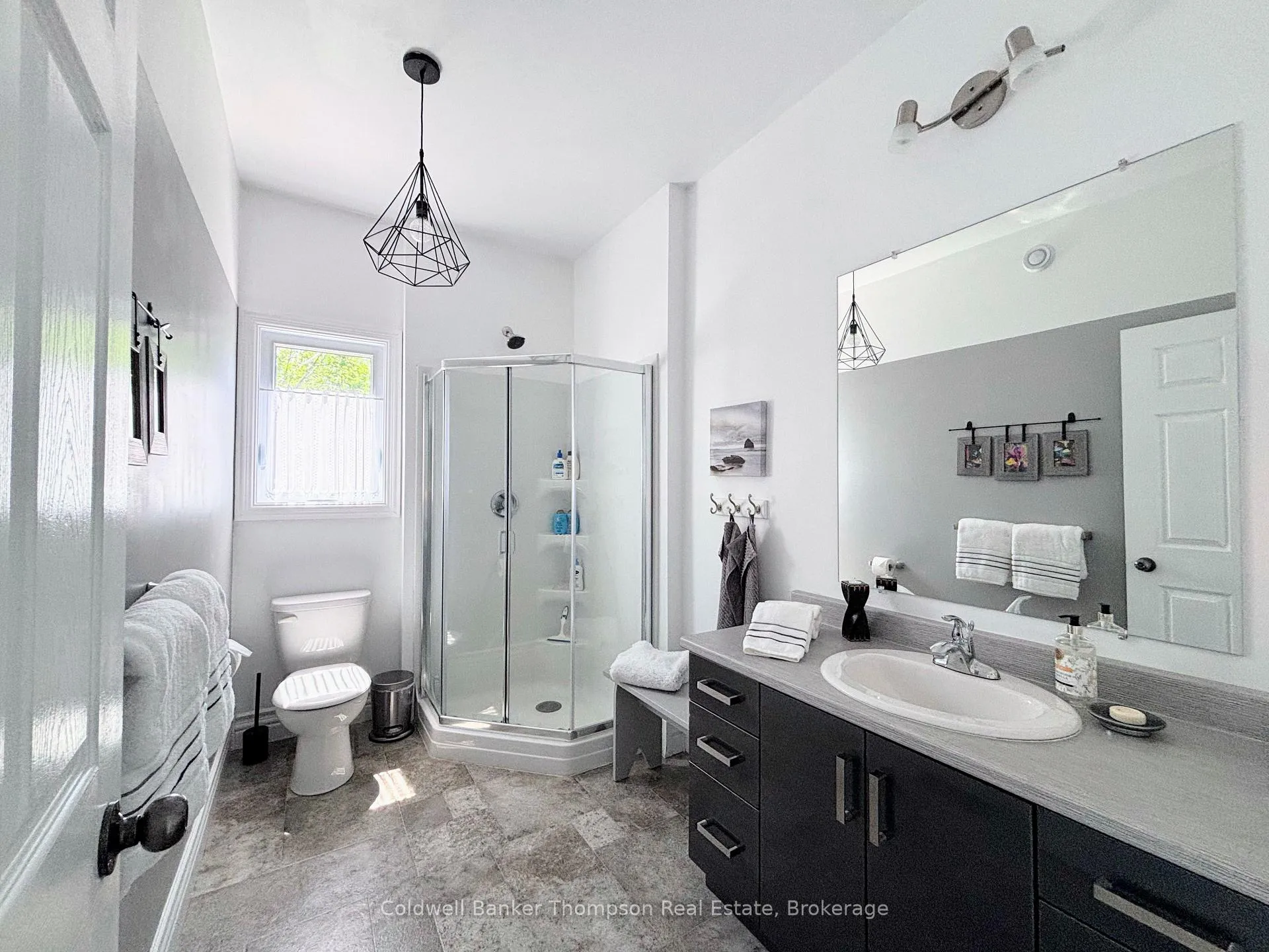 Photo 38 of 1132 Stanley Road, Bracebridge, Macaulay — HOMEH
