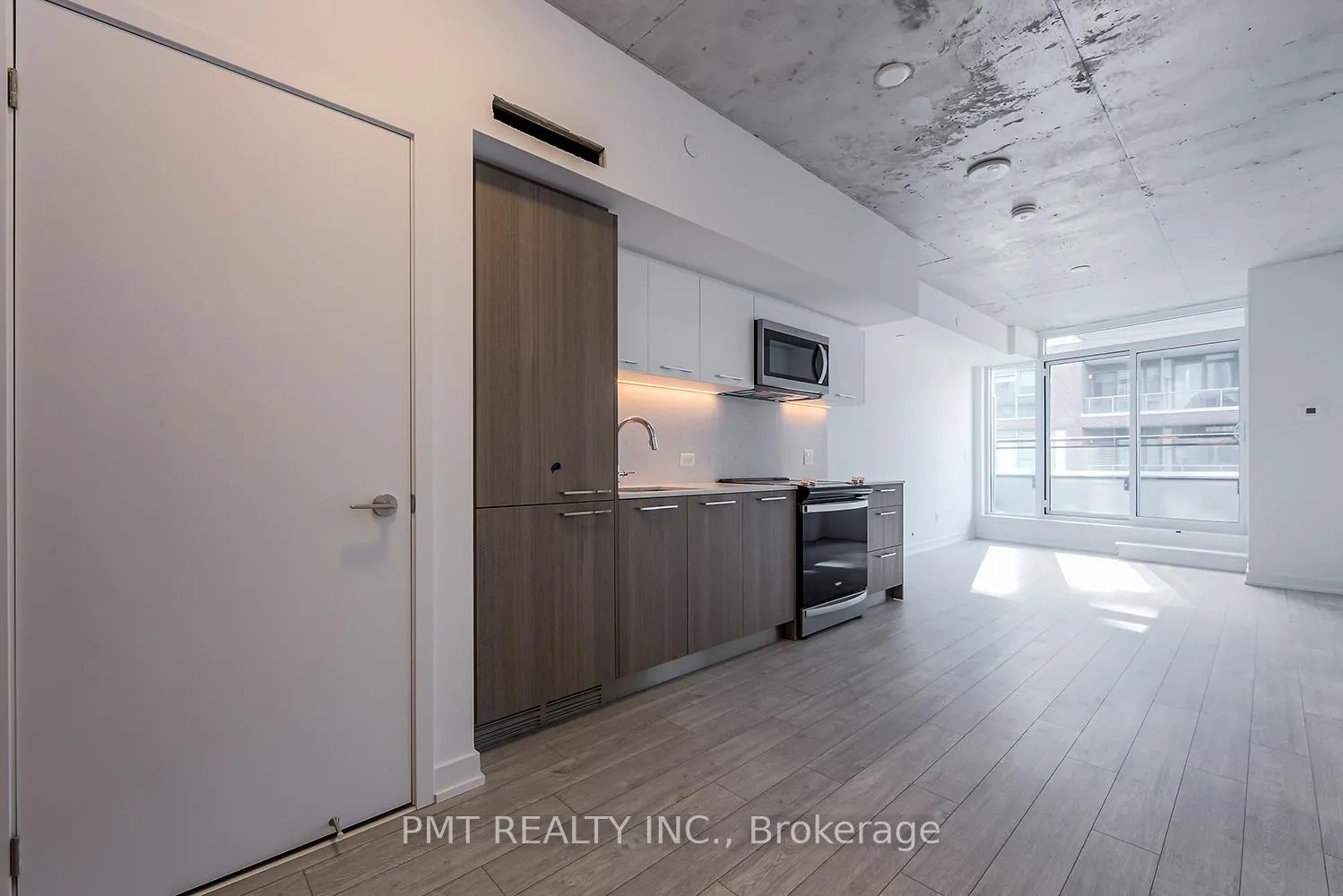 Photo 3 of Unit 504, 45 Baseball Place, Toronto, South Riverdale — HOMEH