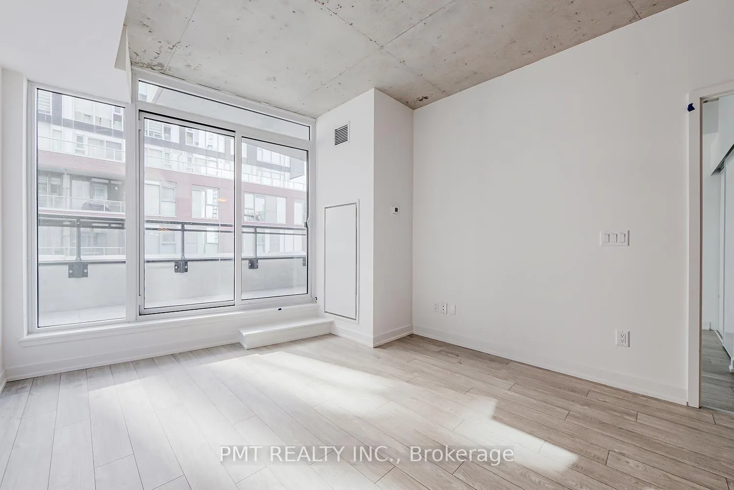 Photo 10 of Unit 504, 45 Baseball Place, Toronto, South Riverdale — HOMEH