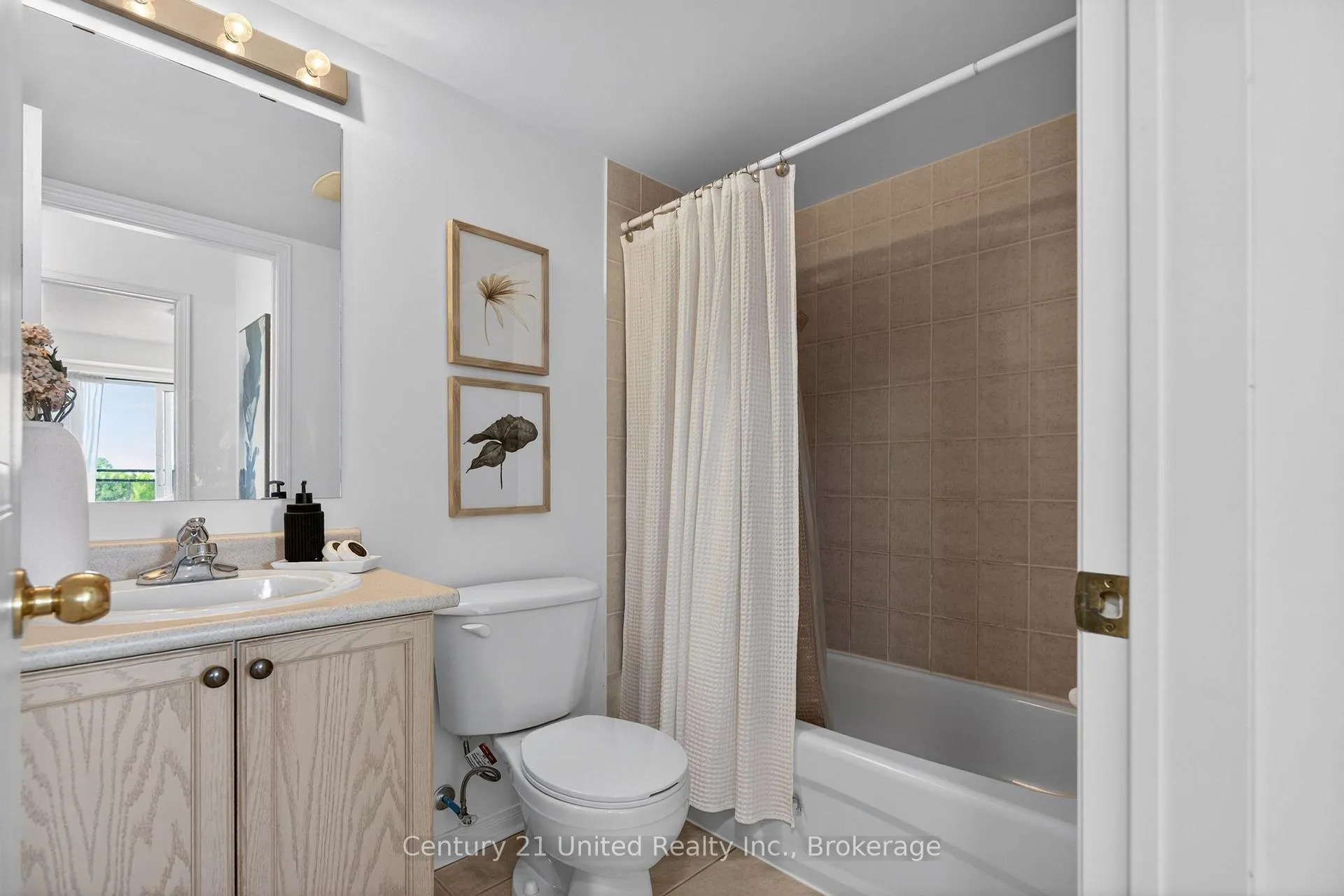 Photo 41 of Unit 30, 2285 Bur Oak Avenue, Markham, Greensborough — HOMEH