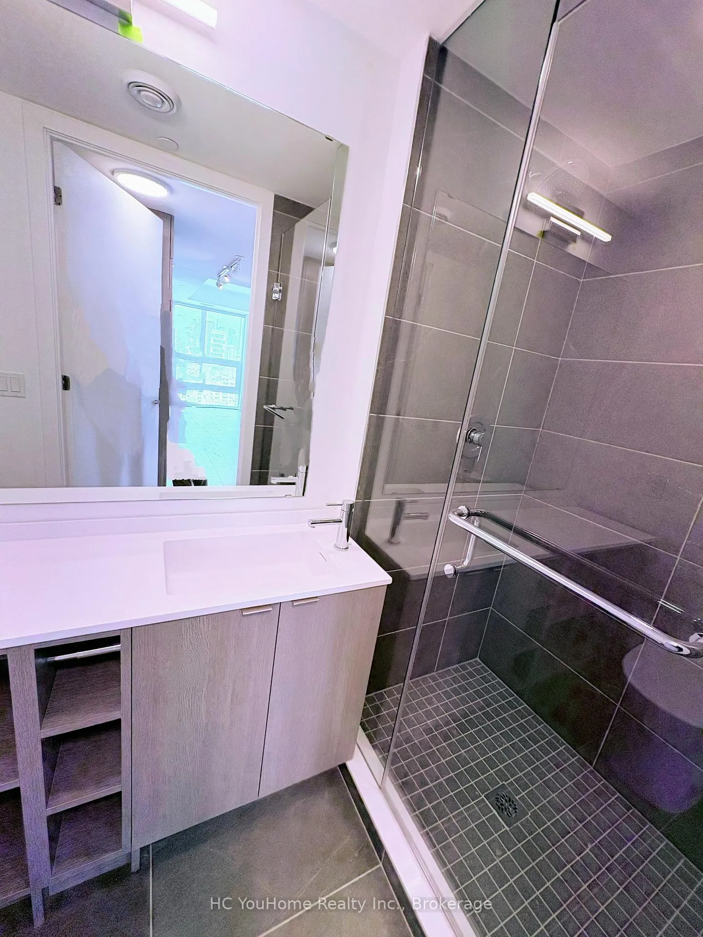 Photo 6 of Unit 3310, 100 Queen Street E, Toronto, Church-Yonge Corridor — HOMEH