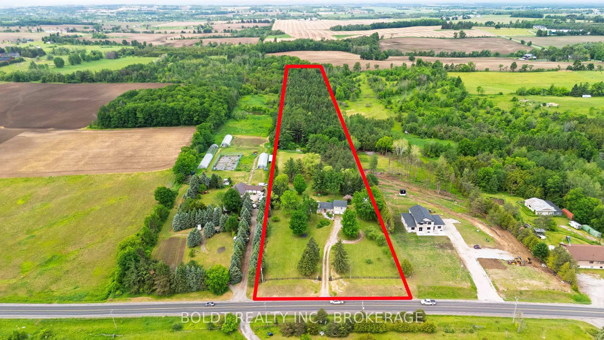 Photo 1 of 5832 5th Side Road, Innisfil, Rural Innisfil — HOMEH
