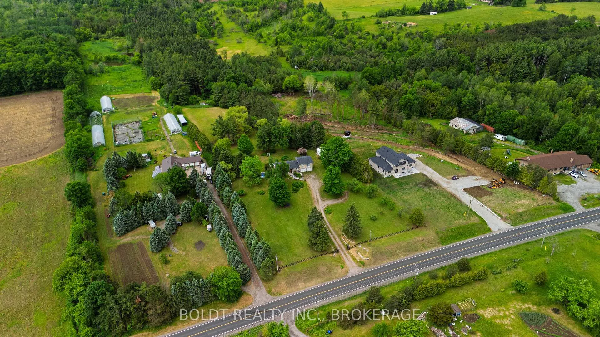 Photo 50 of 5832 5th Side Road, Innisfil, Rural Innisfil — HOMEH