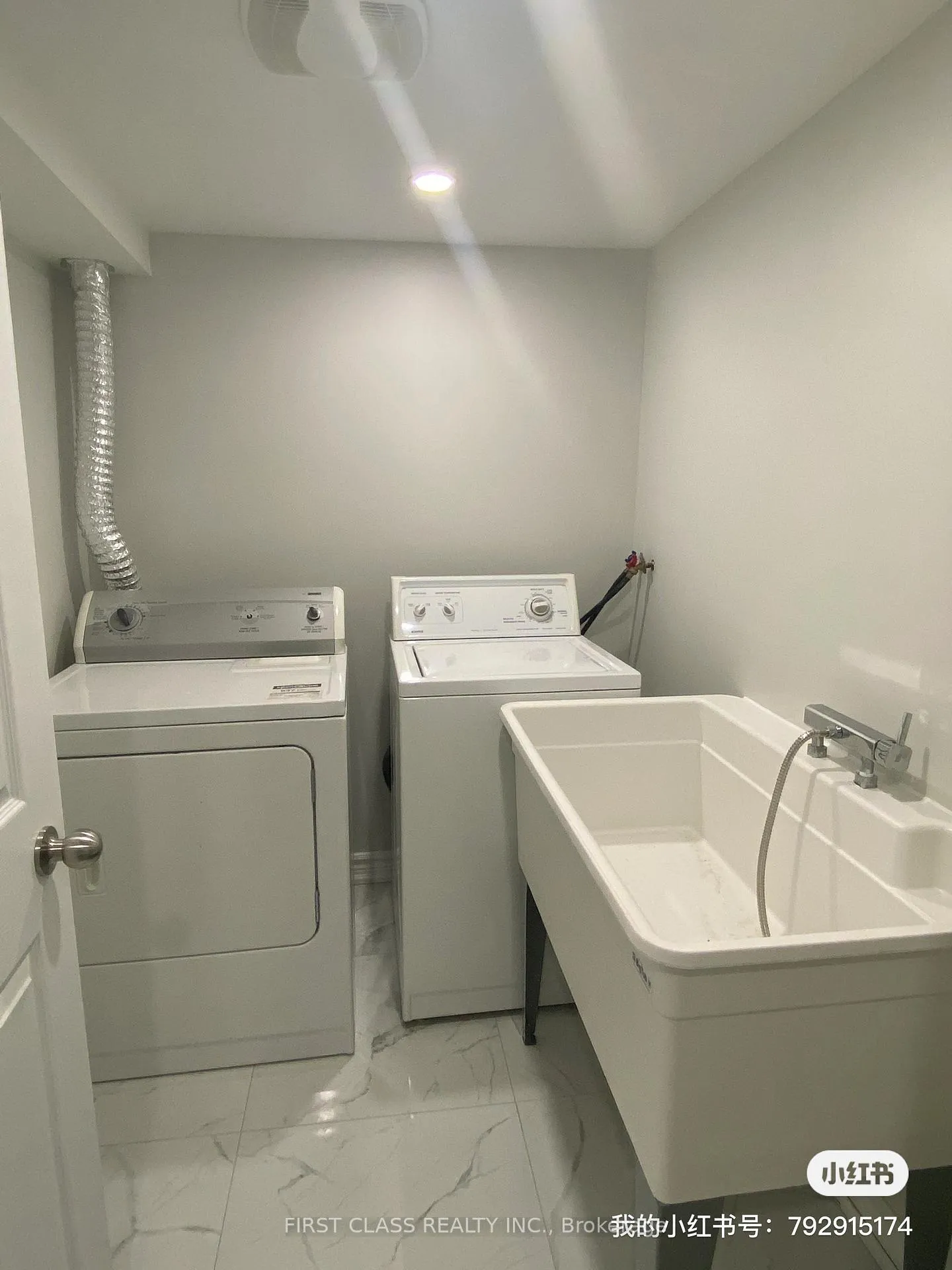 Photo 4 of Unit Basement, 9 Upton Crescent, Markham, Milliken Mills West — HOMEH