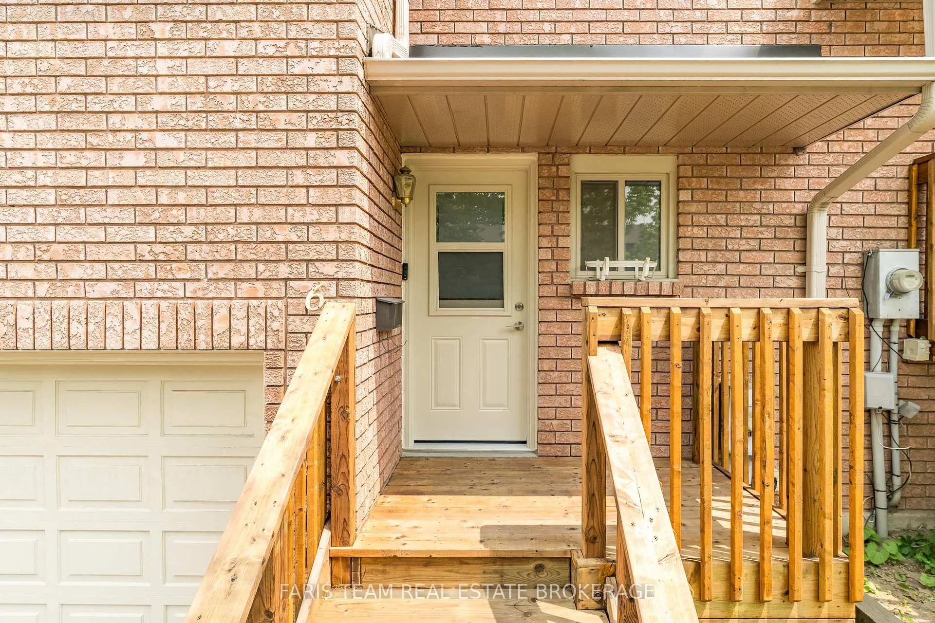 Photo 4 of 6 Pheasant Trail, Barrie, Ardagh — HOMEH