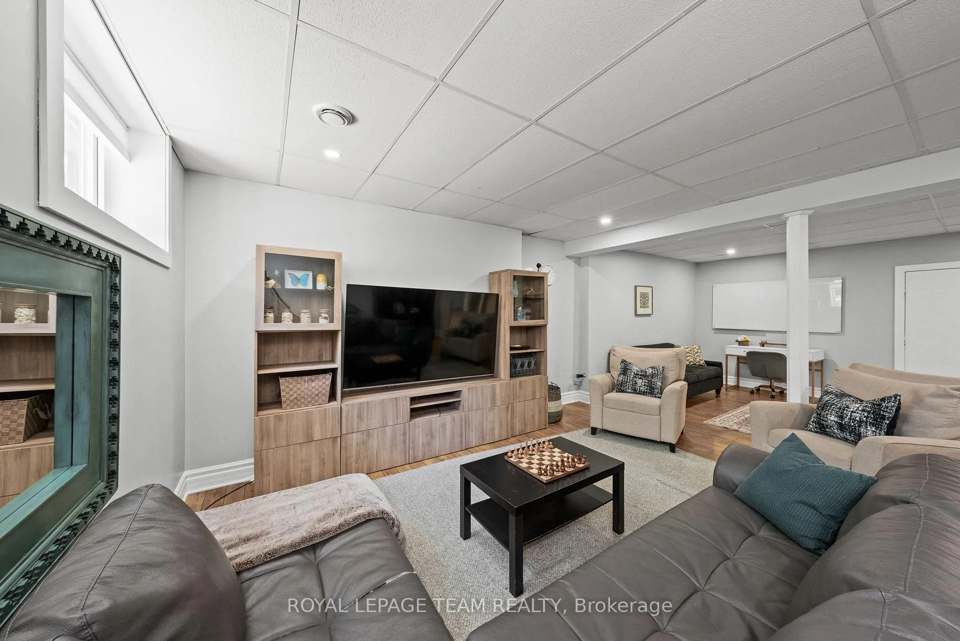 Photo 40 of 17 Argue Drive, Ottawa, Borden Farm/Stewart Farm/Carleton Heights/Parkwood Hills — HOMEH
