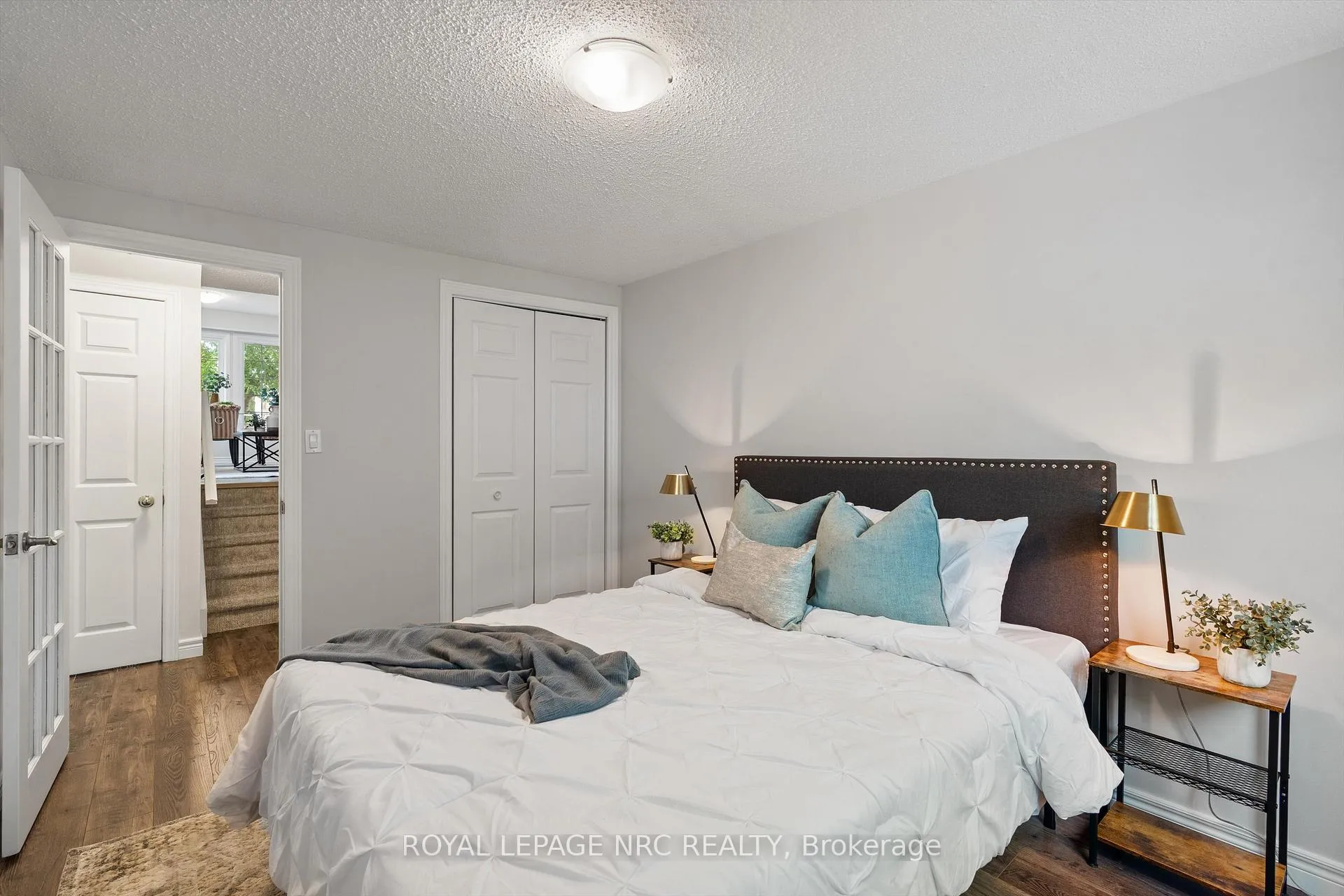 Photo 23 of 11 Dianne Drive, St. Catharines, Secord Woods — HOMEH