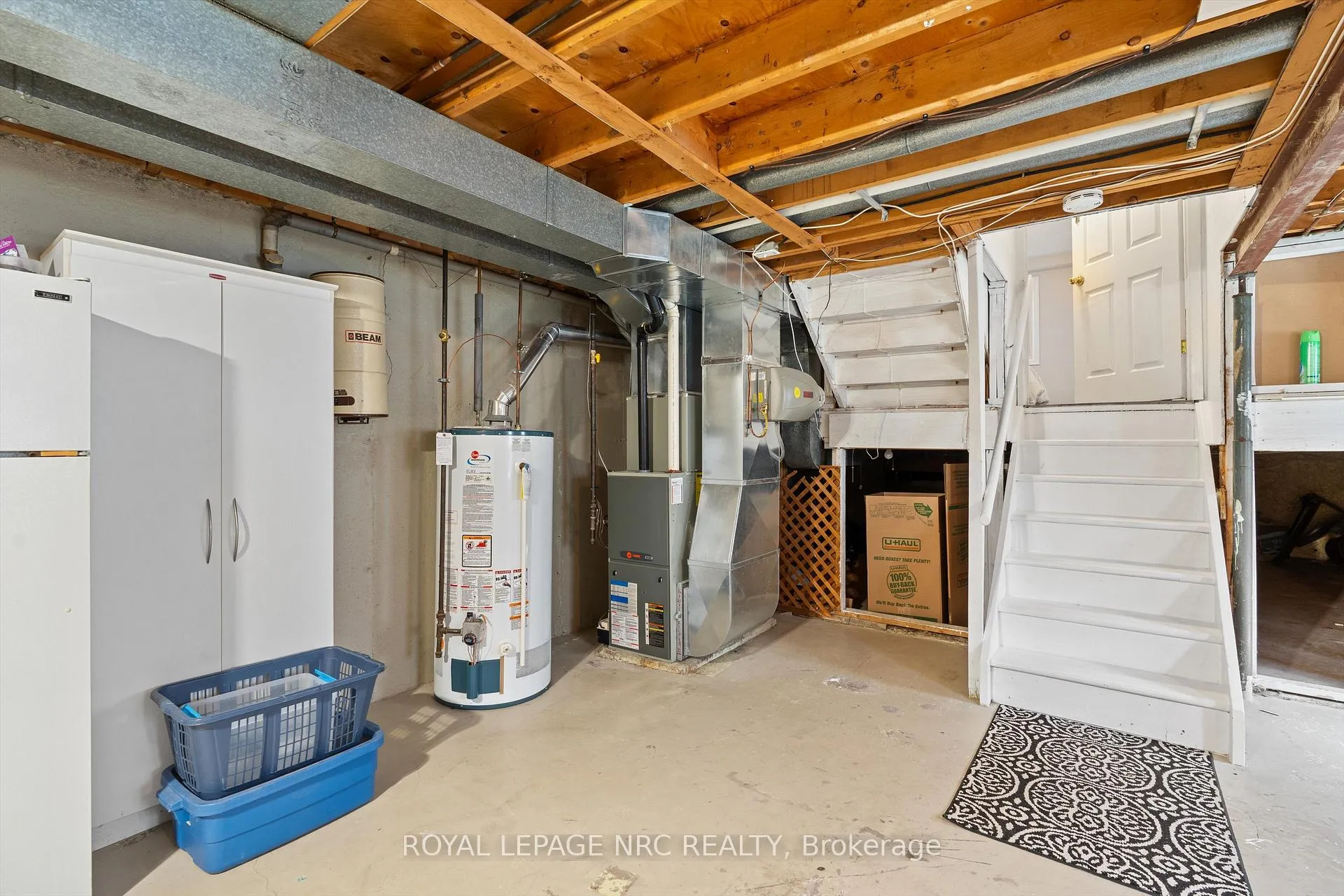 Photo 25 of 11 Dianne Drive, St. Catharines, Secord Woods — HOMEH