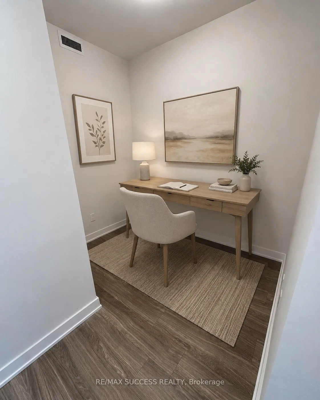 Photo 4 of Unit 3110, 430 Square One Drive, Mississauga, City Centre — HOMEH