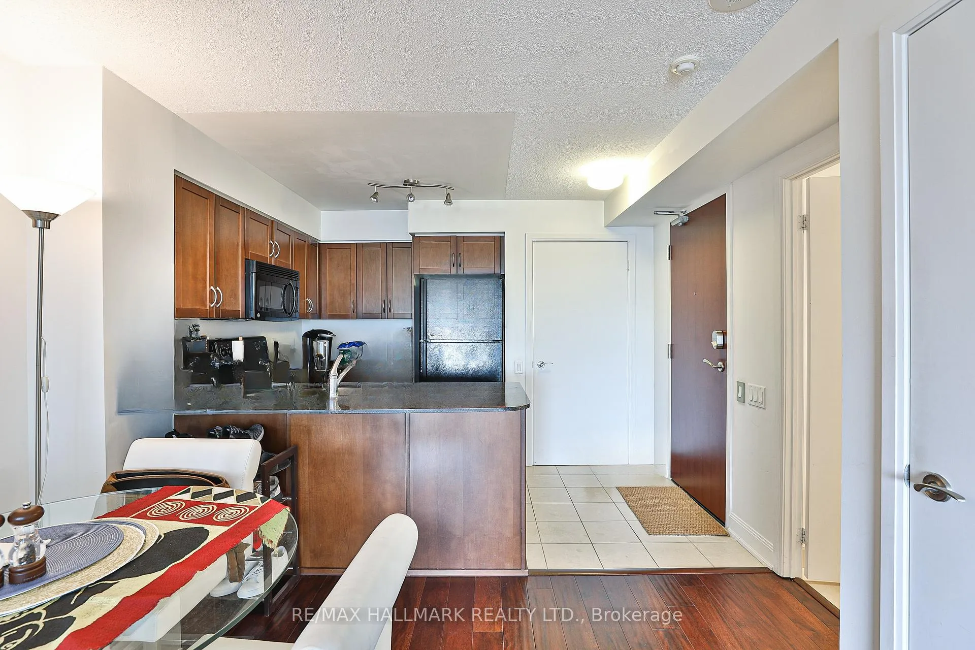 Photo 9 of Unit 1206, 2181 Yonge Street, Toronto, Mount Pleasant West — HOMEH
