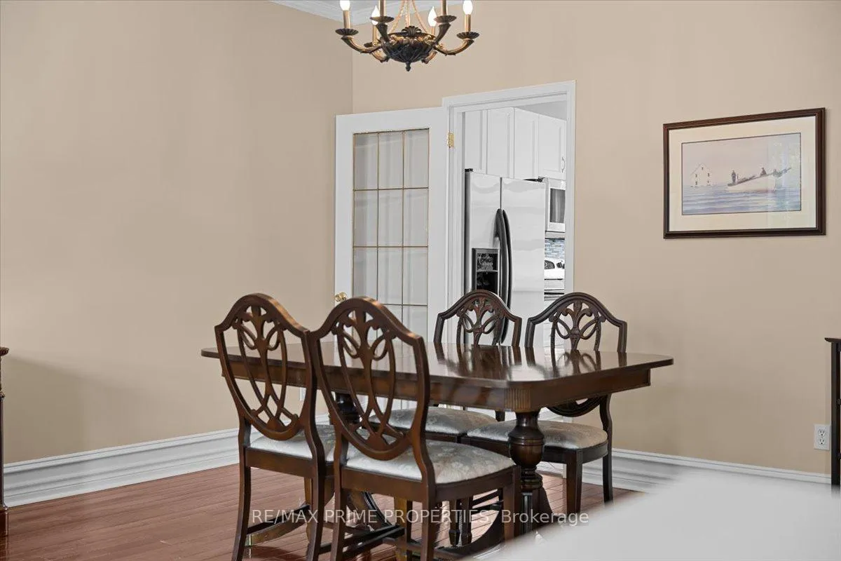 Photo 9 of 2114 Sandy Oaks Drive, Ottawa, Chapel Hill South - Orleans Village — HOMEH
