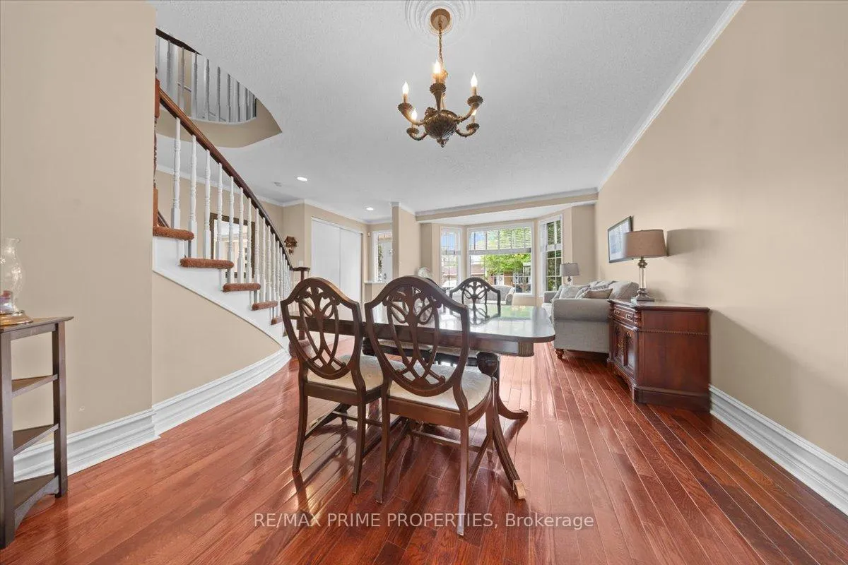 Photo 10 of 2114 Sandy Oaks Drive, Ottawa, Chapel Hill South - Orleans Village — HOMEH