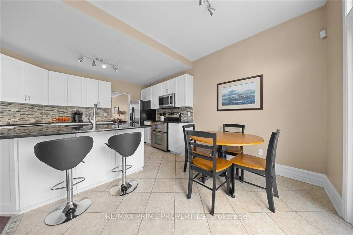 Photo 20 of 2114 Sandy Oaks Drive, Ottawa, Chapel Hill South - Orleans Village — HOMEH