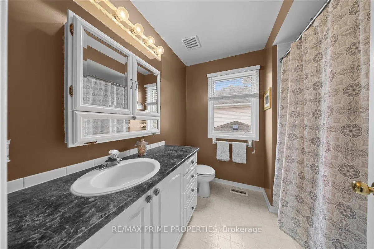 Photo 36 of 2114 Sandy Oaks Drive, Ottawa, Chapel Hill South - Orleans Village — HOMEH