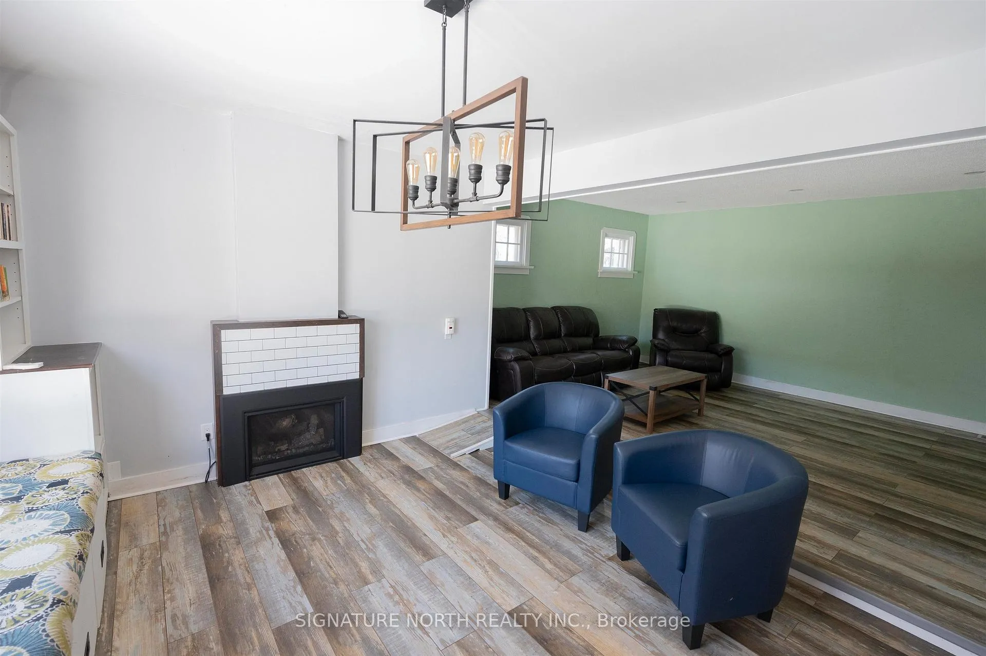 Photo 5 of 1744 Broadway Avenue, Thunder Bay, Rosslyn Road — HOMEH