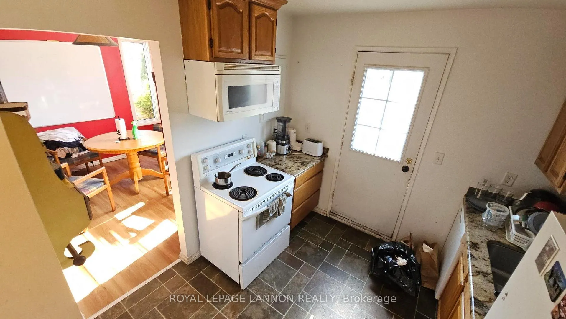 Photo 7 of Unit 39, 602 Pasteur Road, Thunder Bay, Academy Heights — HOMEH