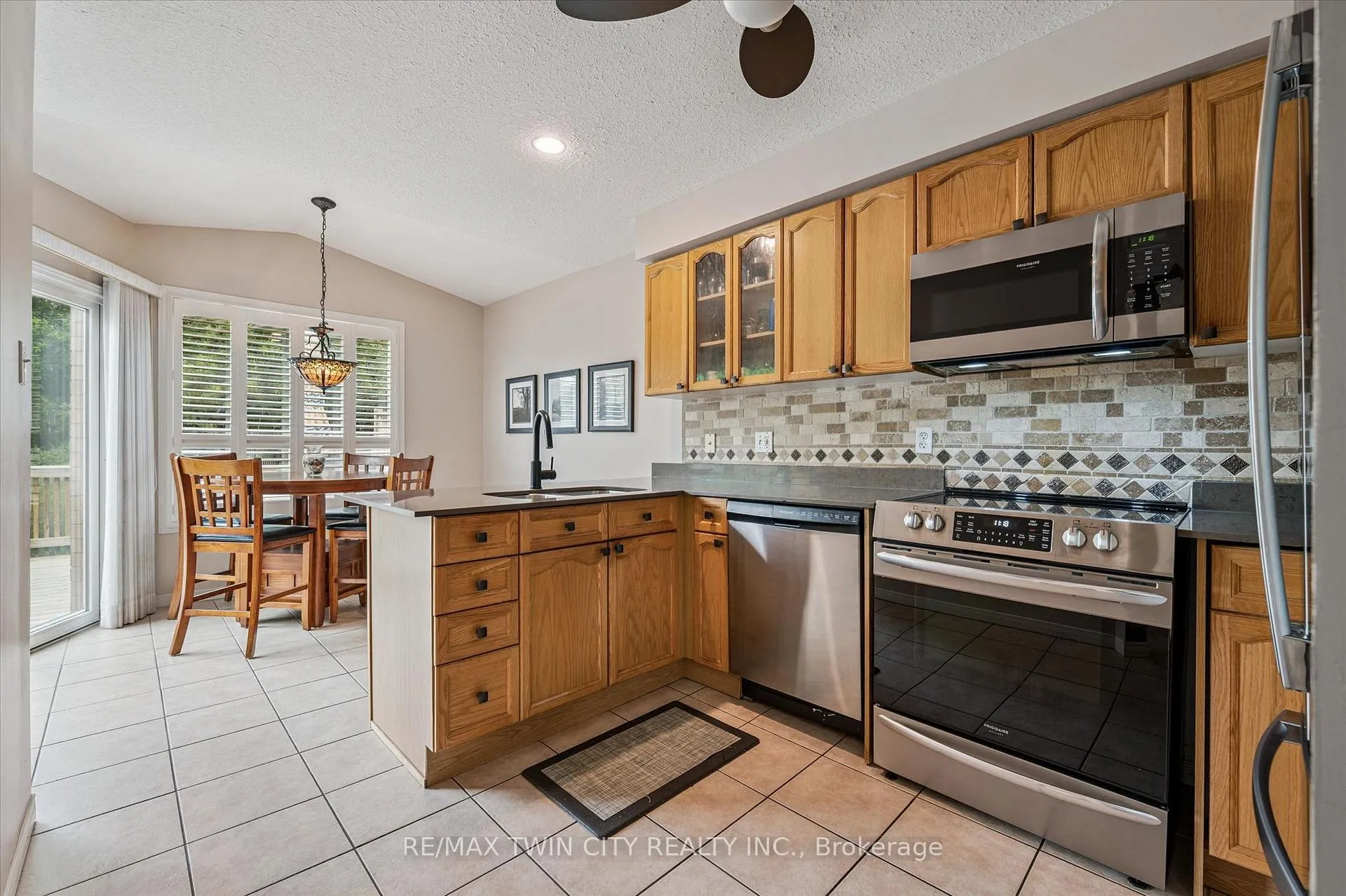 Photo 8 of 46 Joshua Street, Kitchener — HOMEH