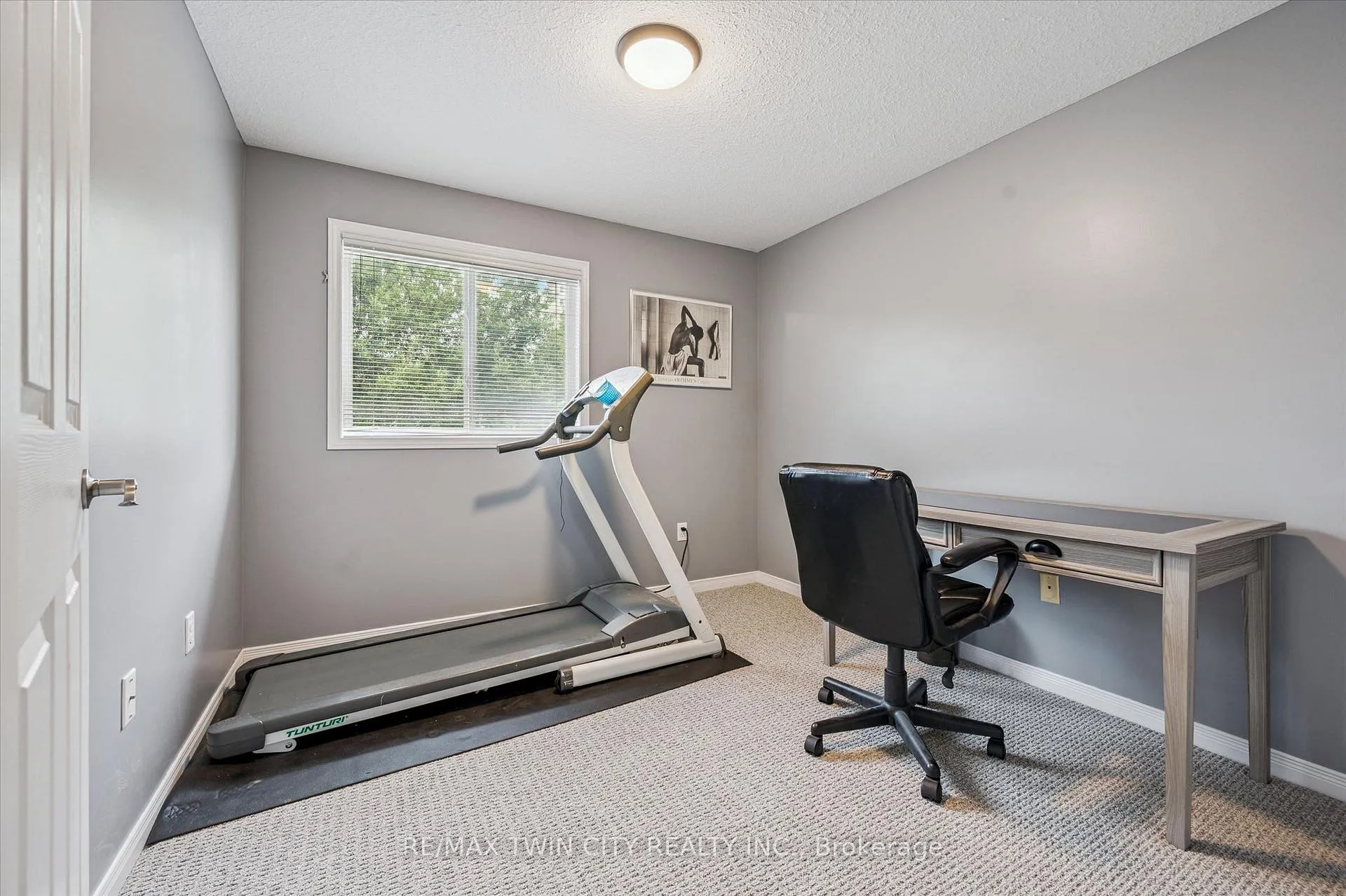Photo 13 of 46 Joshua Street, Kitchener — HOMEH