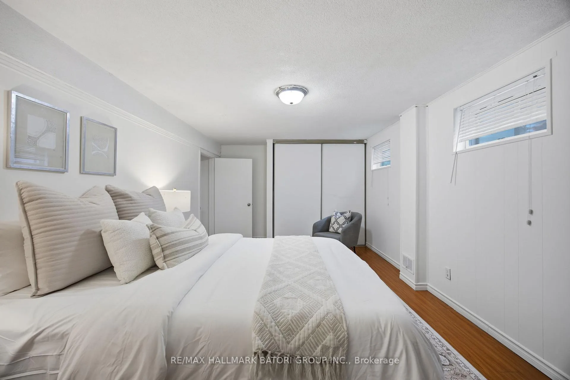 Photo 19 of 1500 Swanage Crescent, Mississauga, Clarkson — HOMEH
