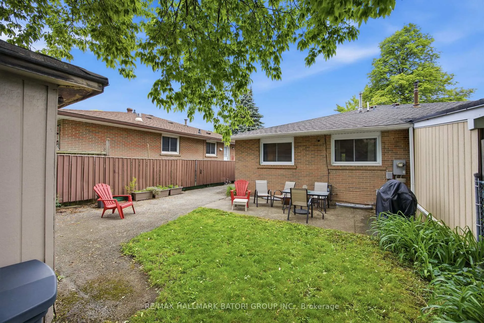 Photo 28 of 1500 Swanage Crescent, Mississauga, Clarkson — HOMEH