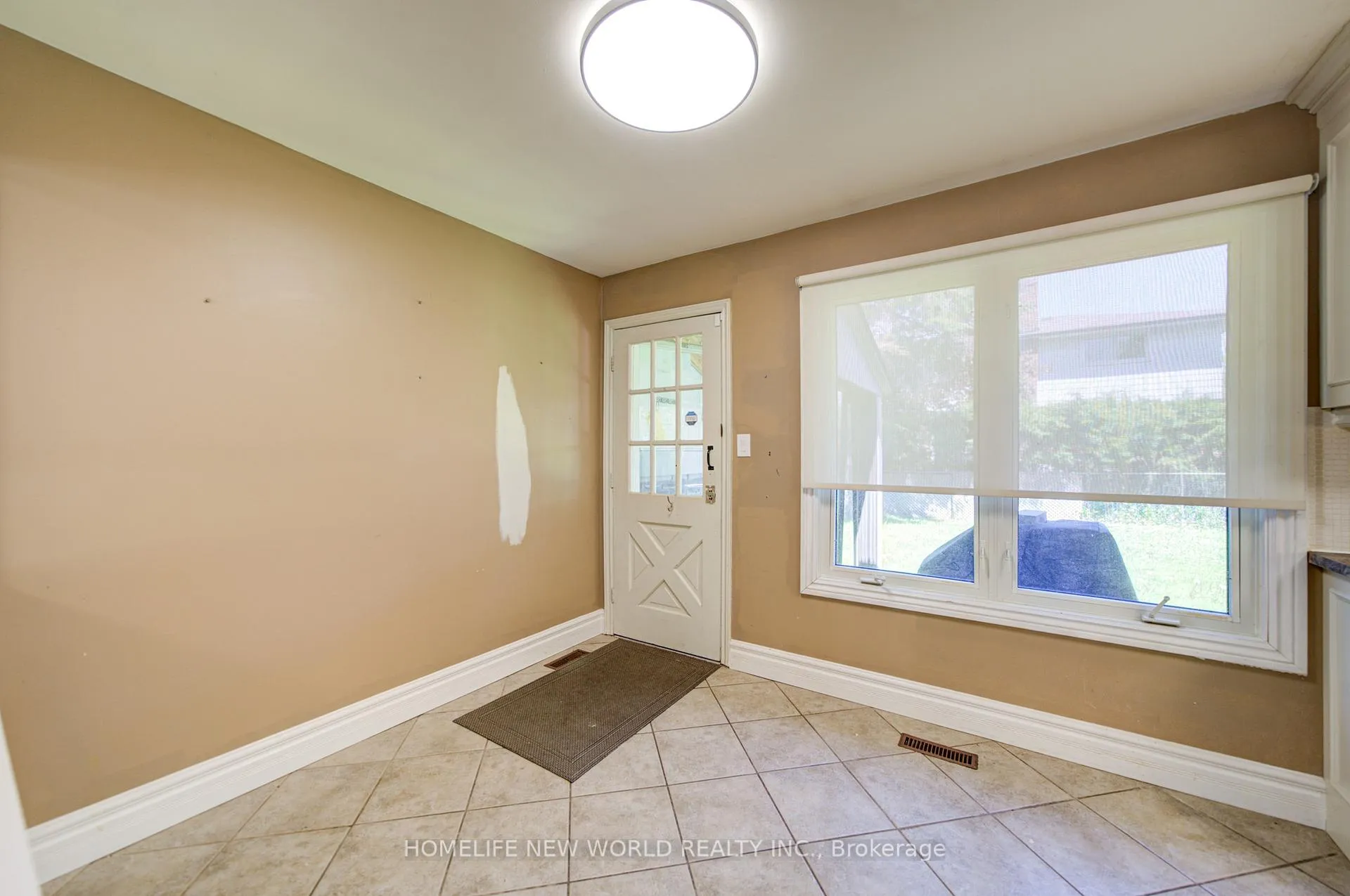 Photo 9 of 42 Hamilton Hall Drive, Markham, Markham Village — HOMEH