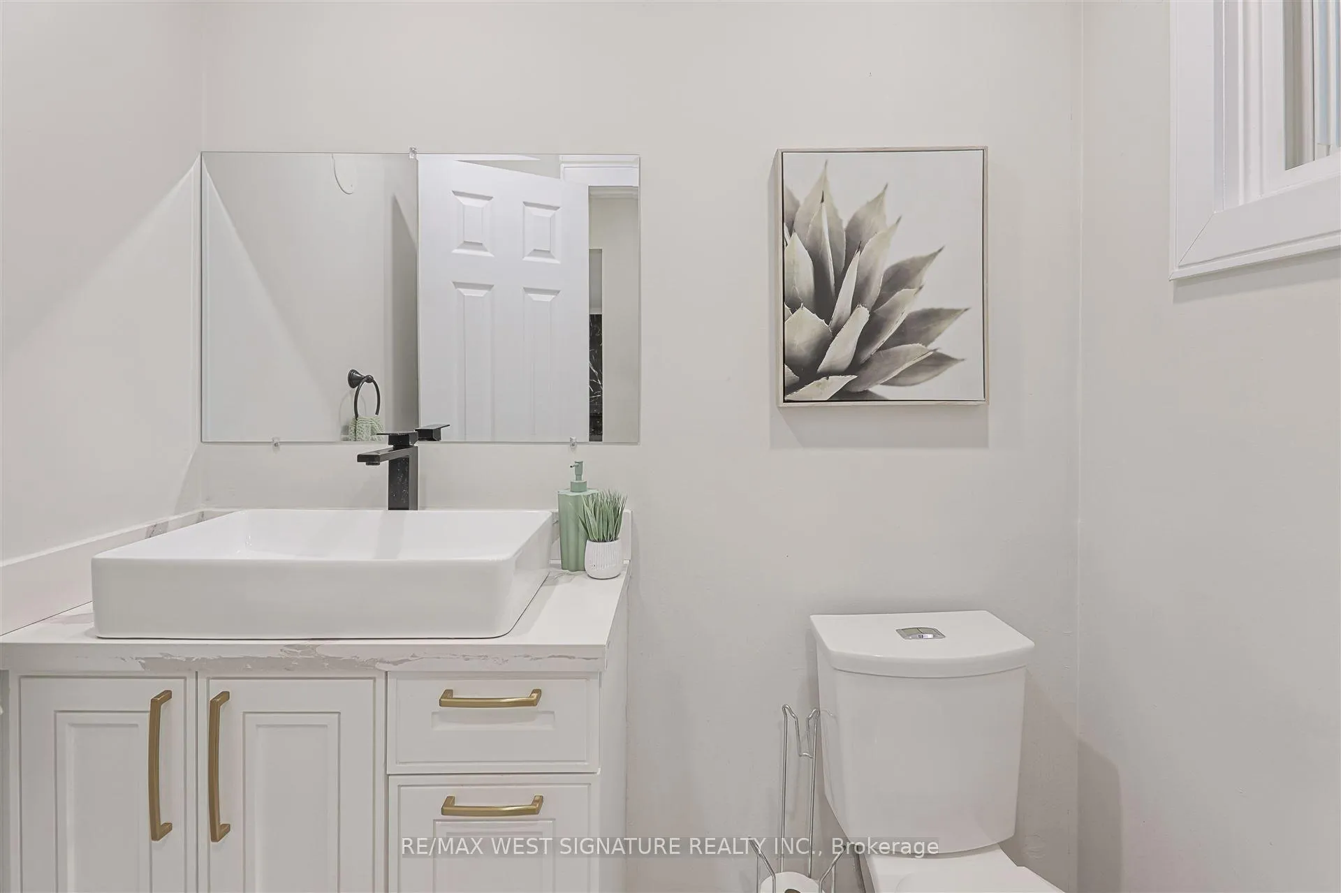 Photo 14 of 6530 Lloydtown Aurora Road, King, Schomberg — HOMEH