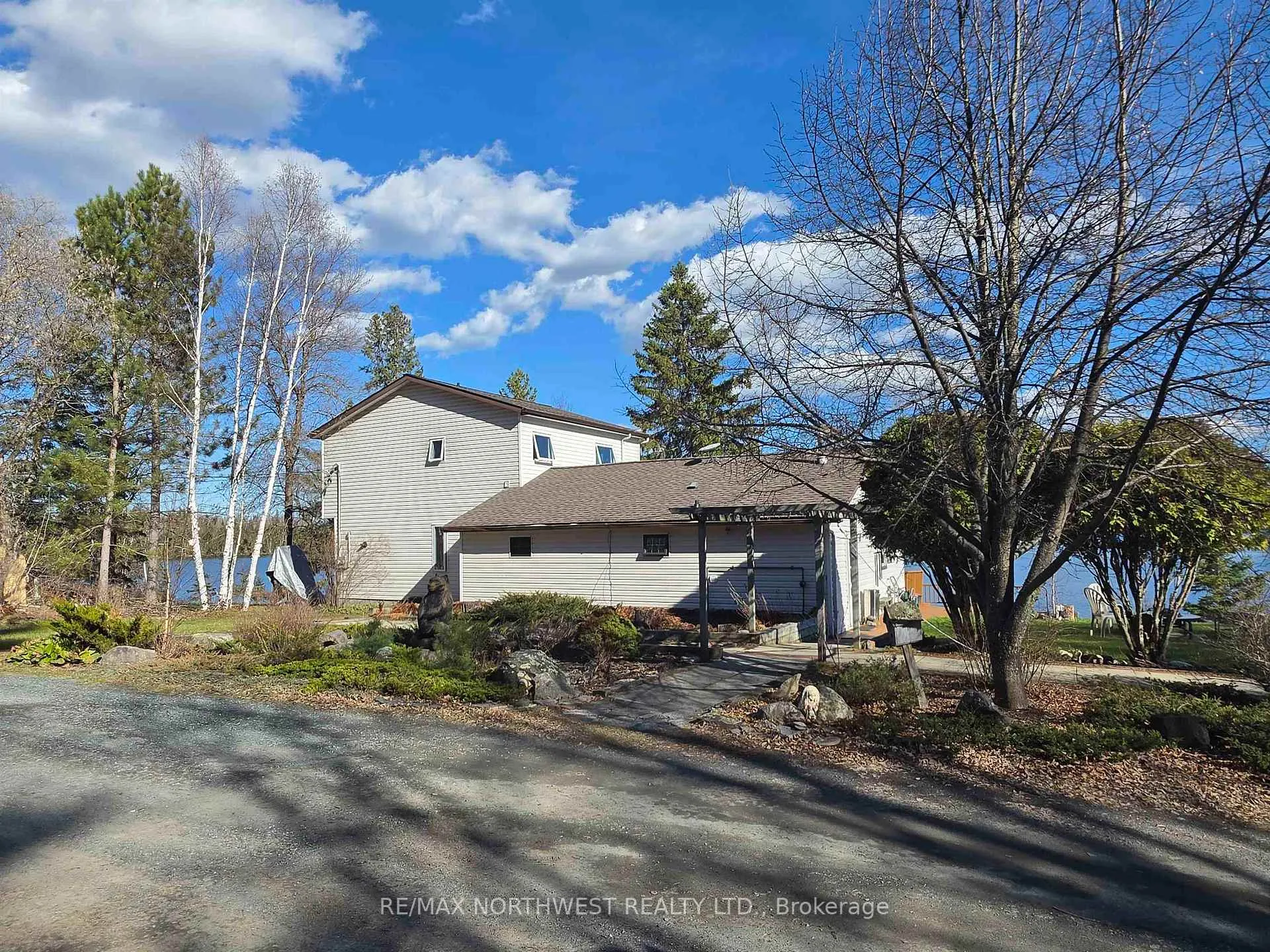 Photo 4 of 64 Smith Road, Kenora Remote Area, Lake of the Woods North — HOMEH
