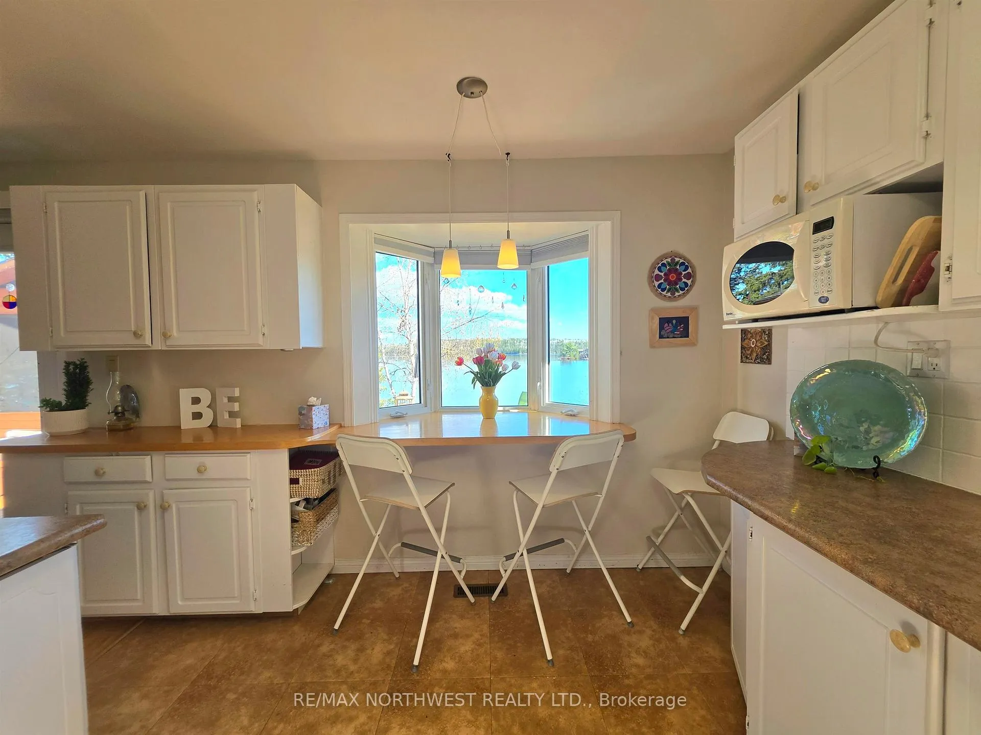 Photo 13 of 64 Smith Road, Kenora Remote Area, Lake of the Woods North — HOMEH