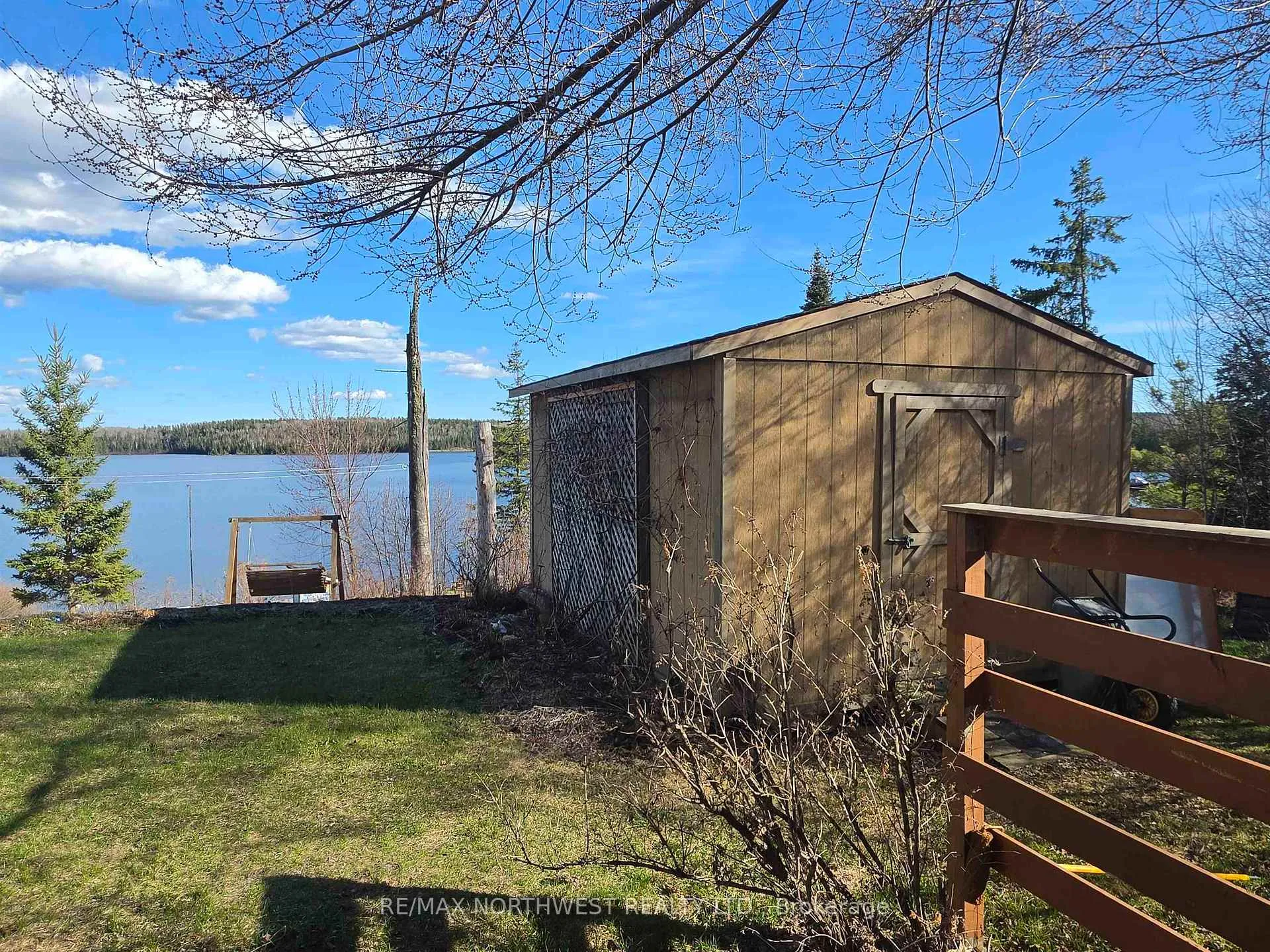 Photo 44 of 64 Smith Road, Kenora Remote Area, Lake of the Woods North — HOMEH