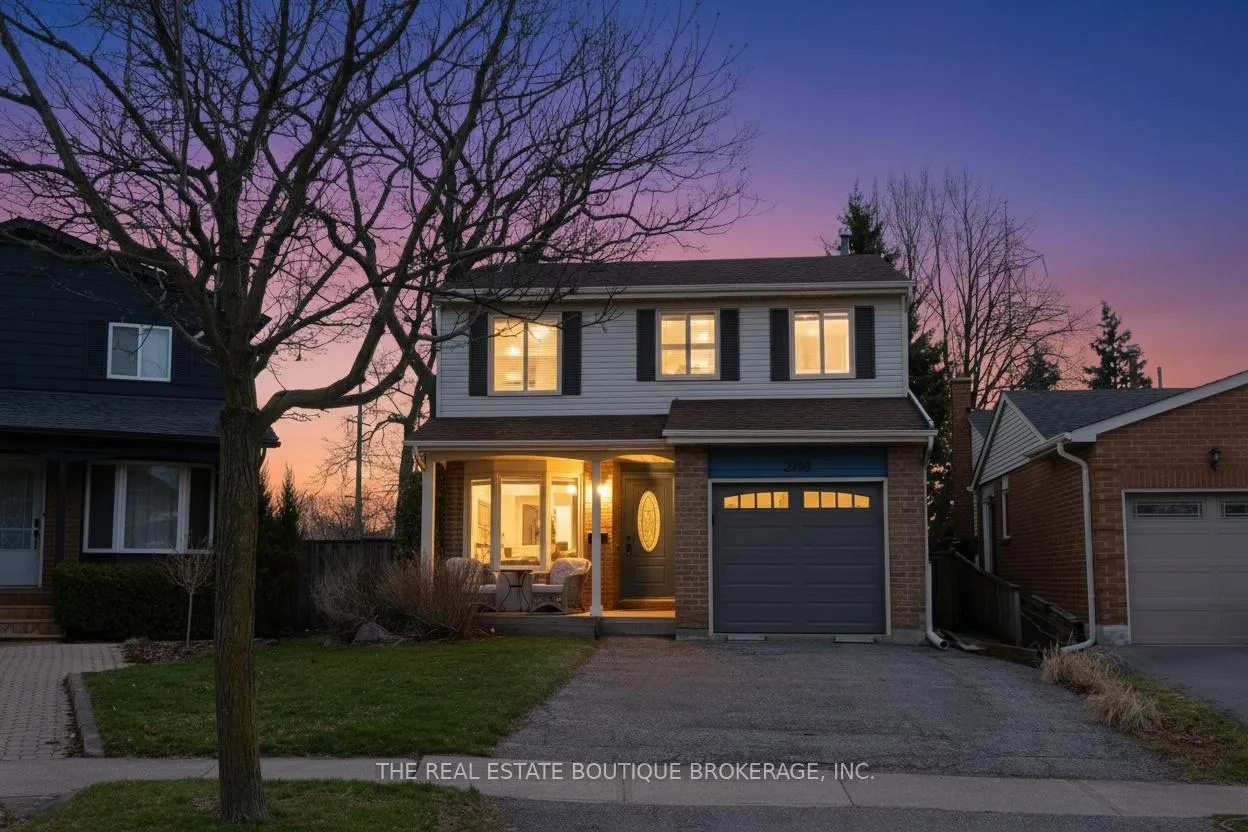 Photo 2 of 3200 Greenbough Crescent, Burlington, Headon — HOMEH