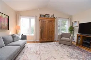 Photo 15 of 3200 Greenbough Crescent, Burlington, Headon — HOMEH